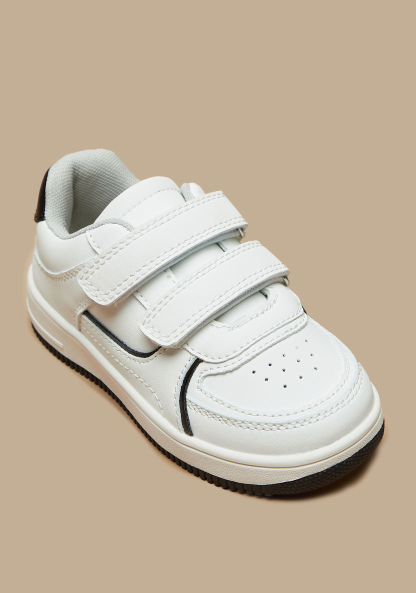 Juniors Solid Sneakers with Hook and Loop Closure-Boy%27s Sneakers-image-0