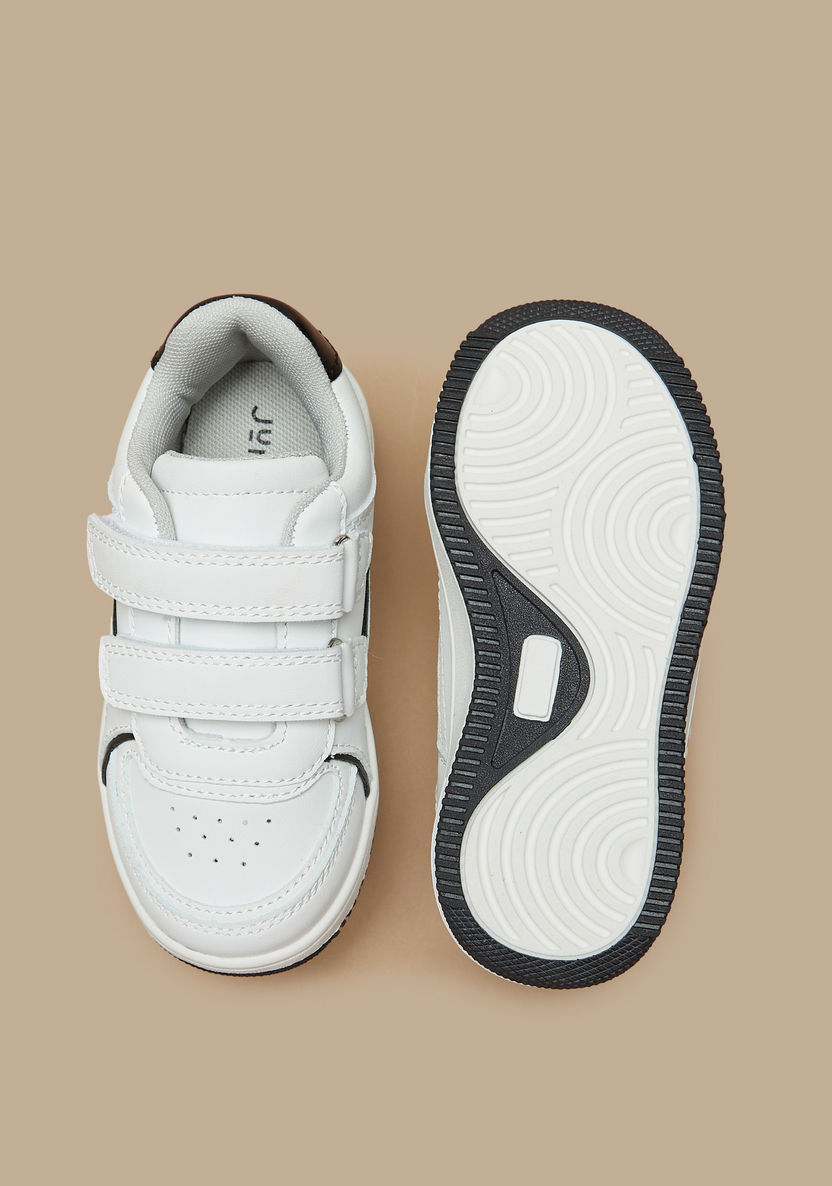Juniors Solid Sneakers with Hook and Loop Closure-Boy%27s Sneakers-image-3