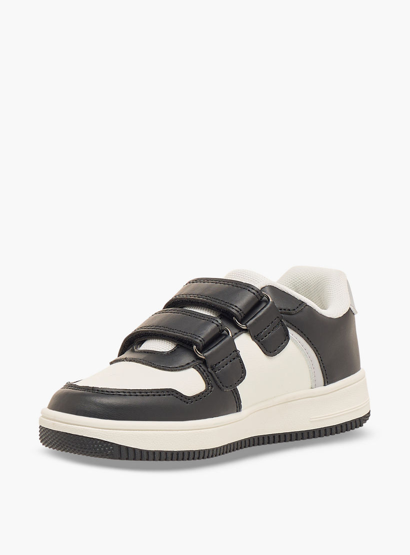 حذاء رياضي بشريط لاصق للأطفال من جونيورز-boys-shoes-schoolshoes-image-4