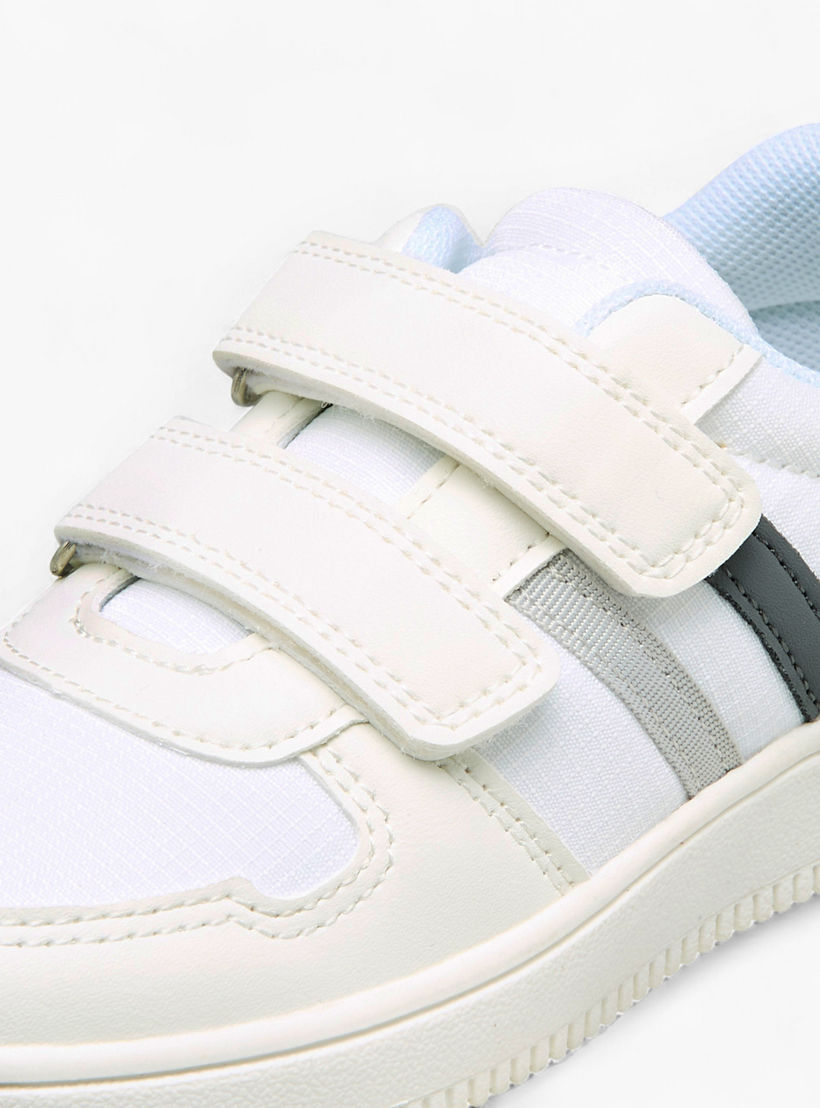 حذاء سنيكرز بألواح وشريط إغلاق للأولاد من جونيورز-boys-shoes-sneakers-image-4