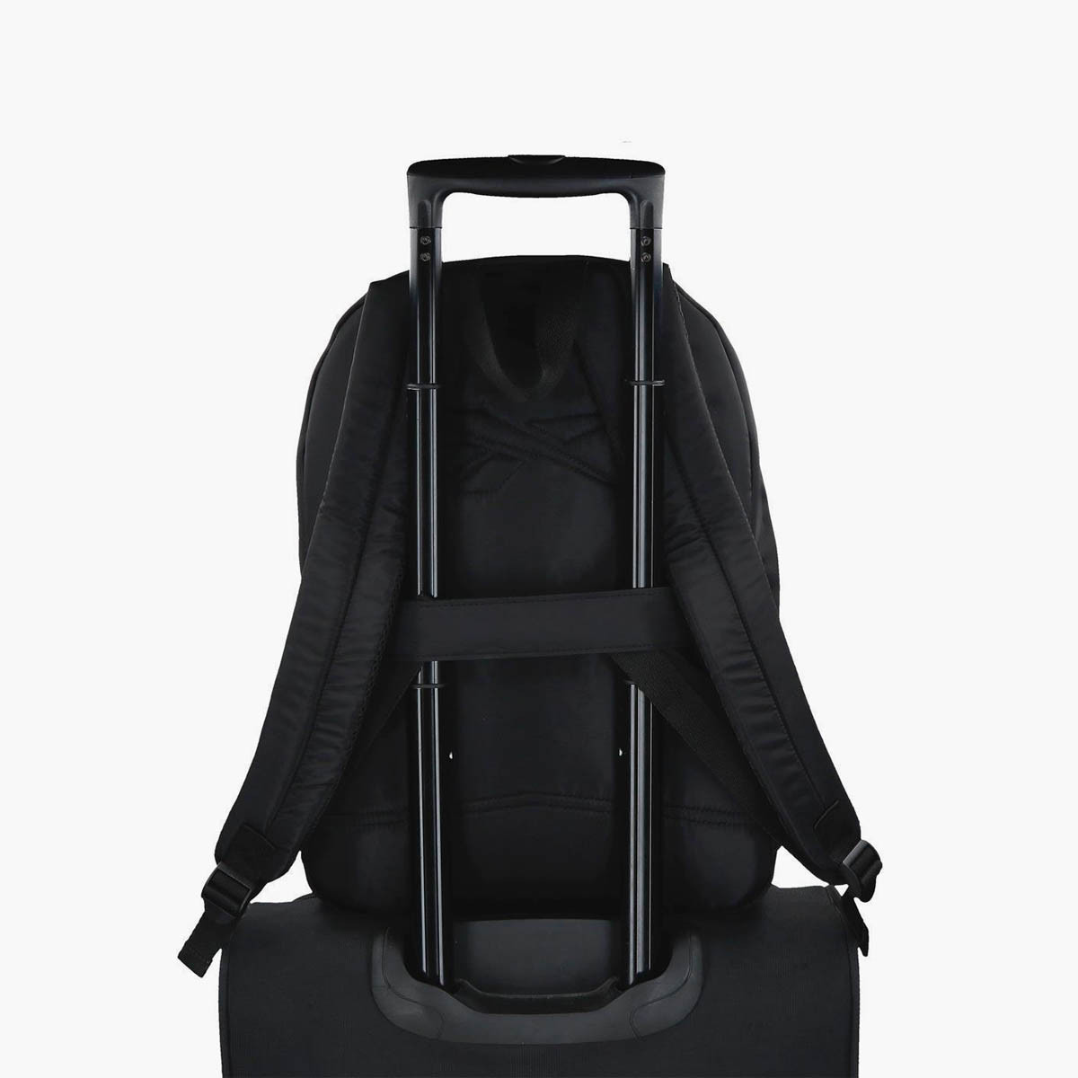 Reebok Logo Print School Backpack with Adjustable Straps and Zip Closure - 38x19x43 cm-school-bagsandbackpacks-backpacks-image-8