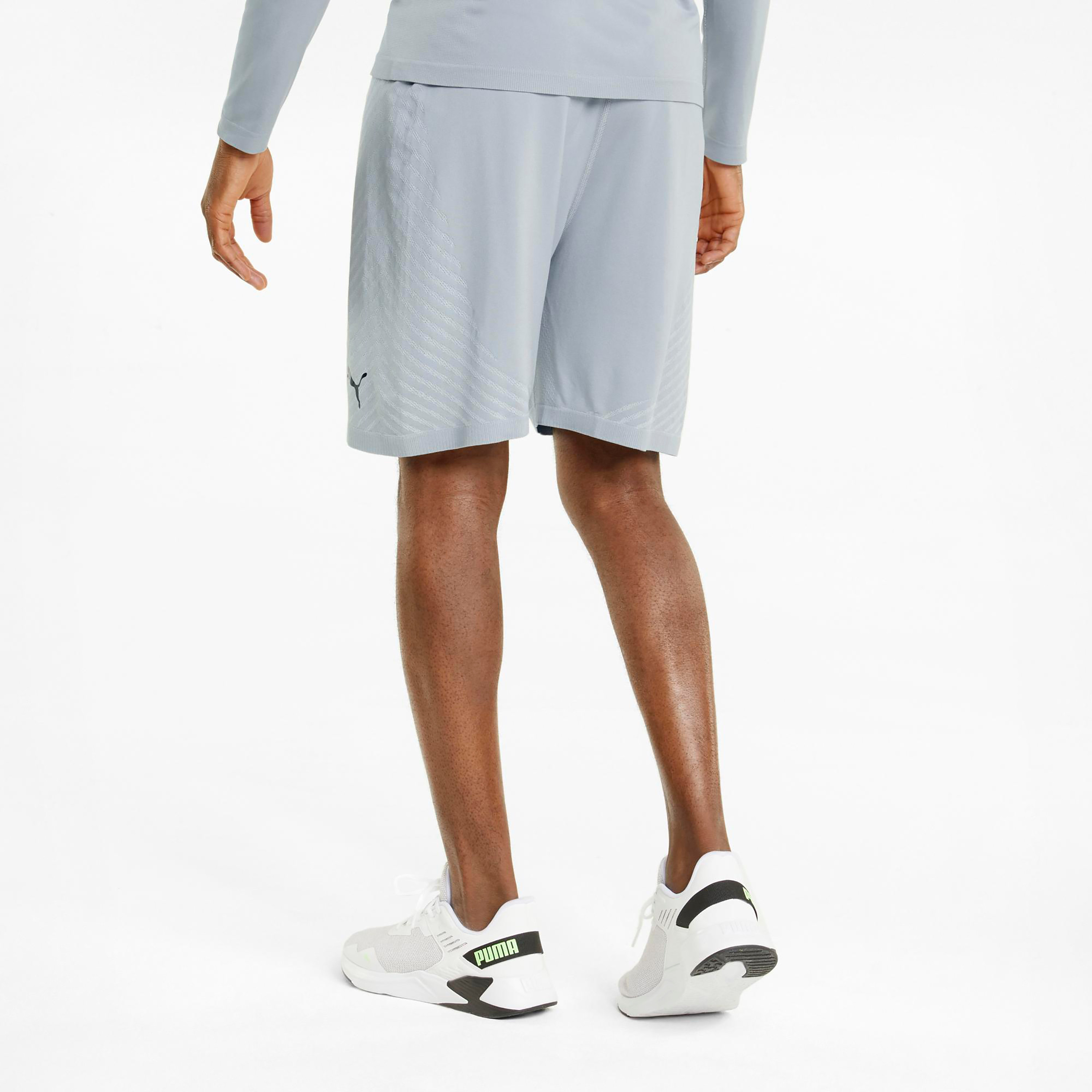 شورتس تدريب من بوما فورمنيت سيمليس 7 للرجال 52155903-men-clothing-bottoms-shorts-image-2
