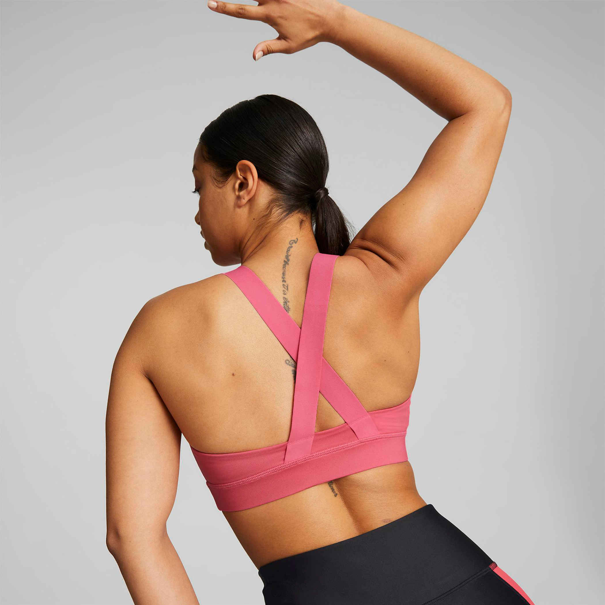 Puma Mid Impact Puma Fit Logo Women Sports Bra 52219282-women-clothing-sportswearandactivewear-sportsbras-image-2
