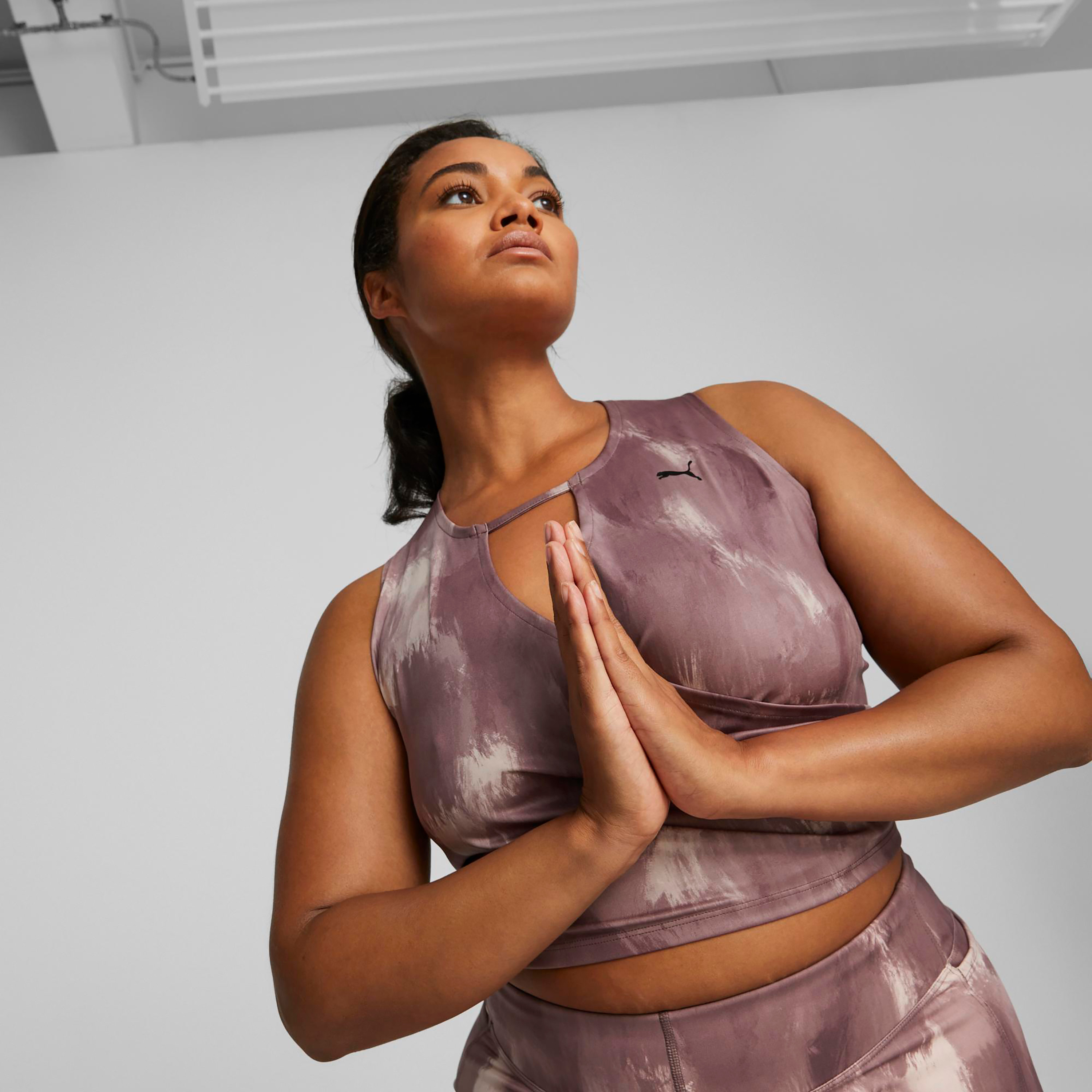 Puma Studio Aop Women Studio Crop Top 52223647-sports-women-clothing-tshirtsandvests-image-7