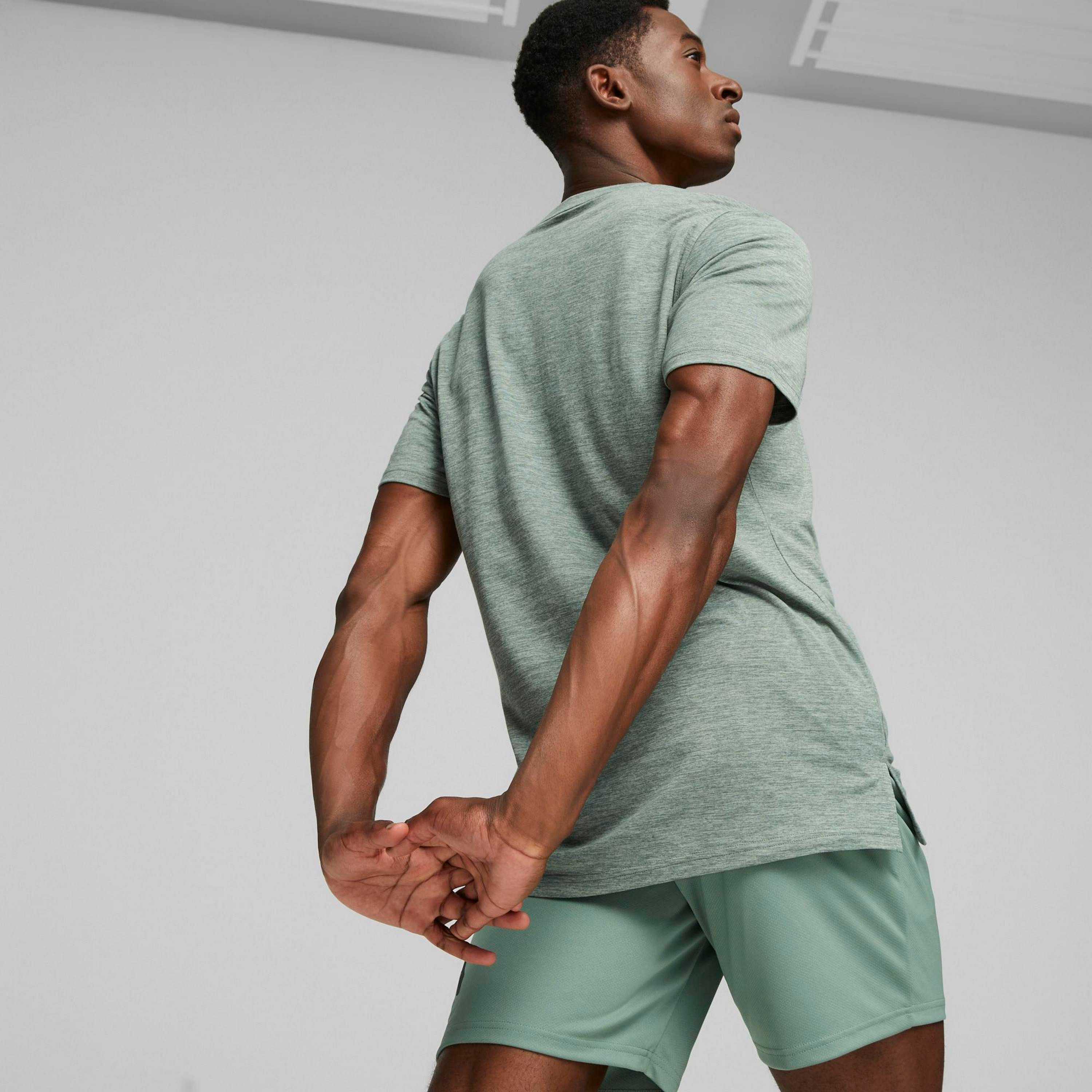 Puma Train Fav Heather Cat Men T-Shirt | 522352-men-clothing-sportswearandactivewear-tshirtsandpolos-image-3