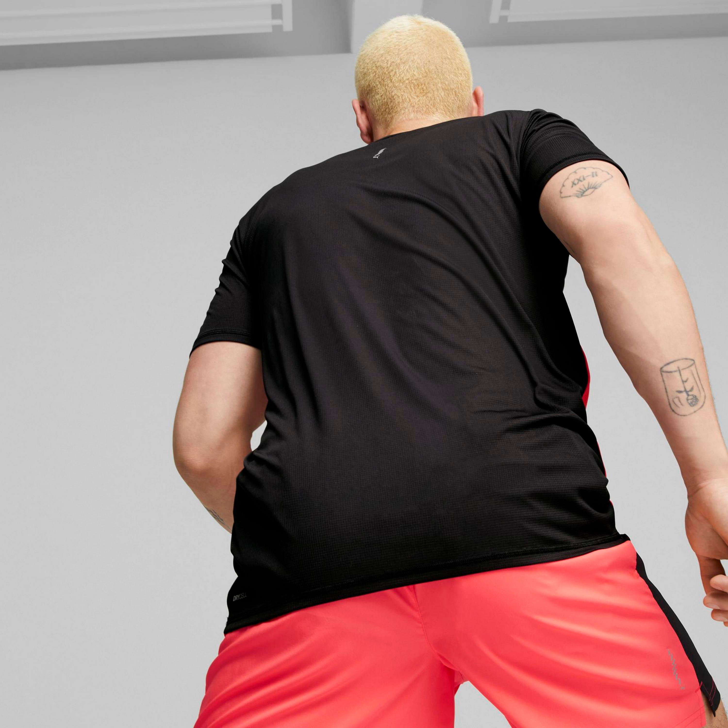 Puma Run Favorite Men T-Shirt | 523150-men-clothing-sportswearandactivewear-tshirtsandpolos-image-4