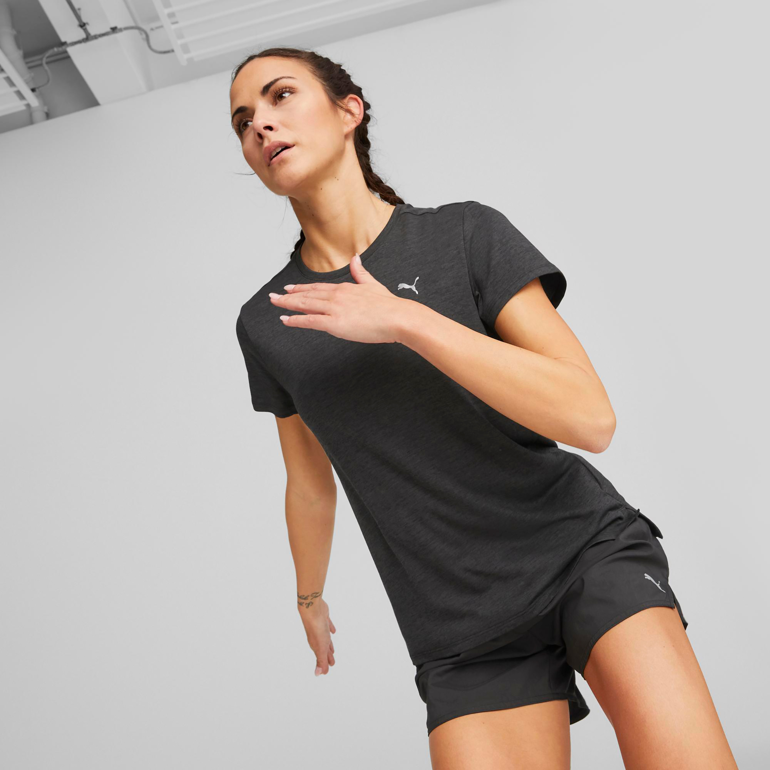 Puma Run Favorite Heather Women T-shirt 52316801-sports-women-clothing-tshirtsandvests-image-1