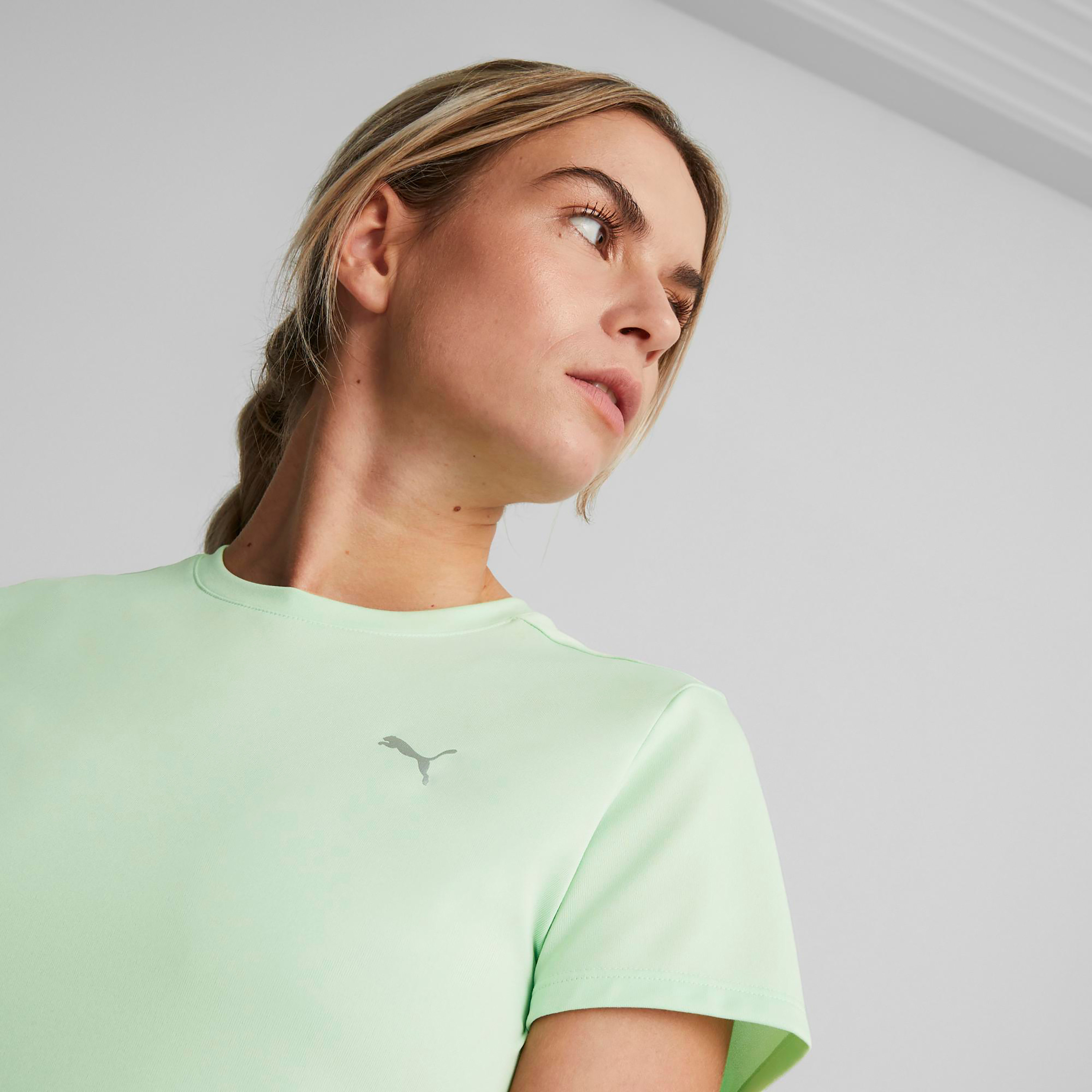 تي شيرت من بوما رن فيفوريت هيذر للنساء 52316801-sports-women-clothing-tshirtsandvests-image-8
