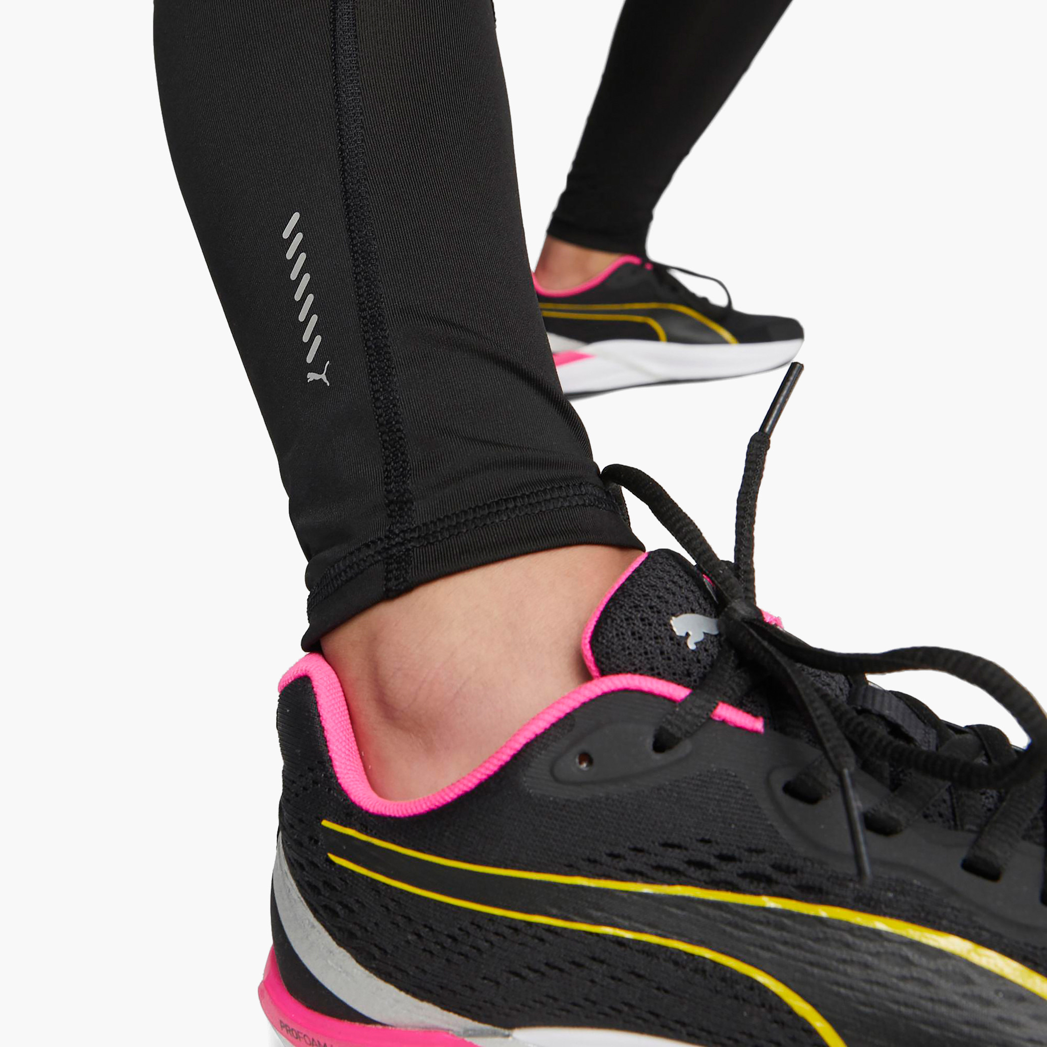 الجوارب الطويلة المفضلة للنساء من بوما رن | 523185-women-clothing-bottoms-leggings-image-5