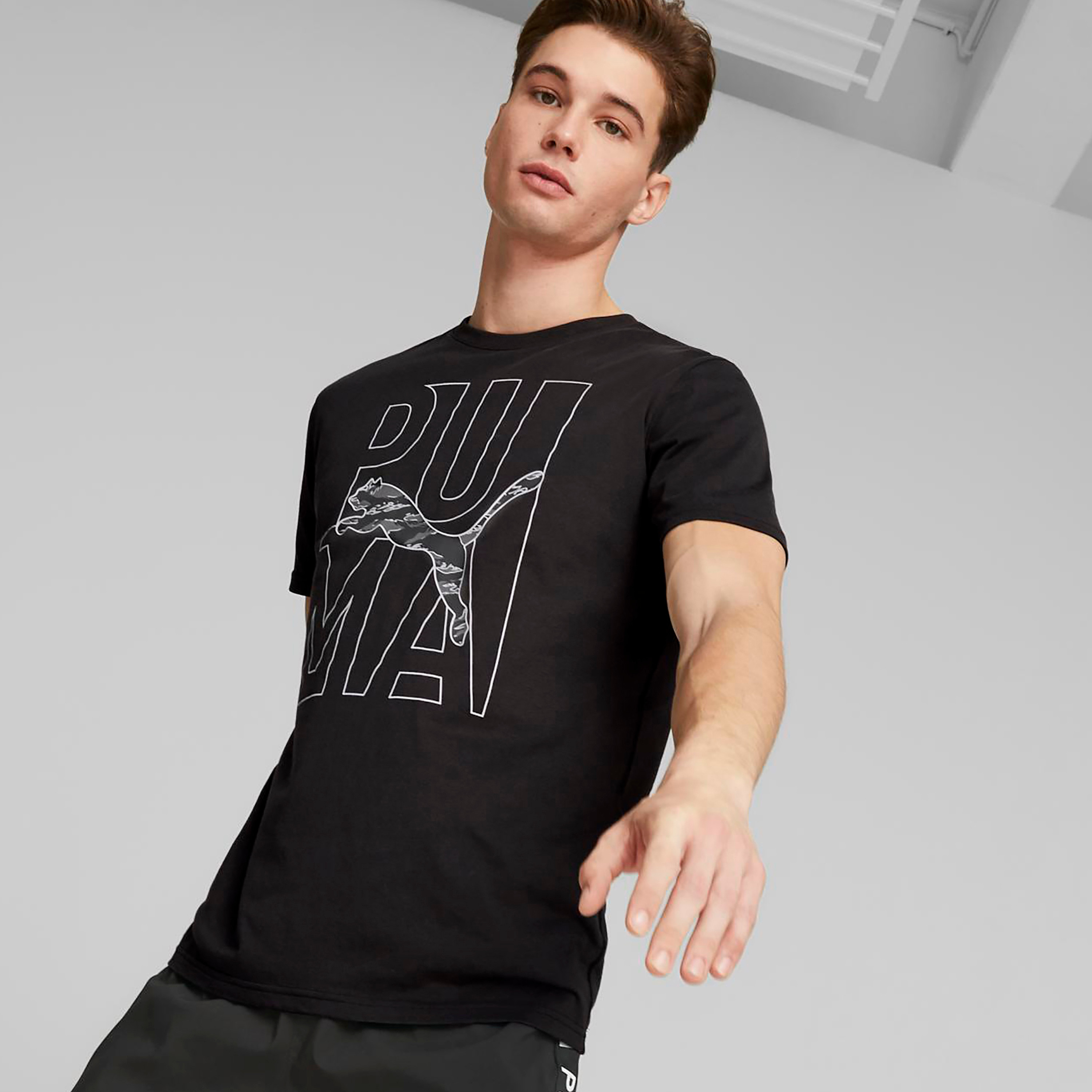 تي شيرت ذو  من بوما جرافيك للرجال 52323901-men-clothing-sportswearandactivewear-tshirtsandpolos-image-1