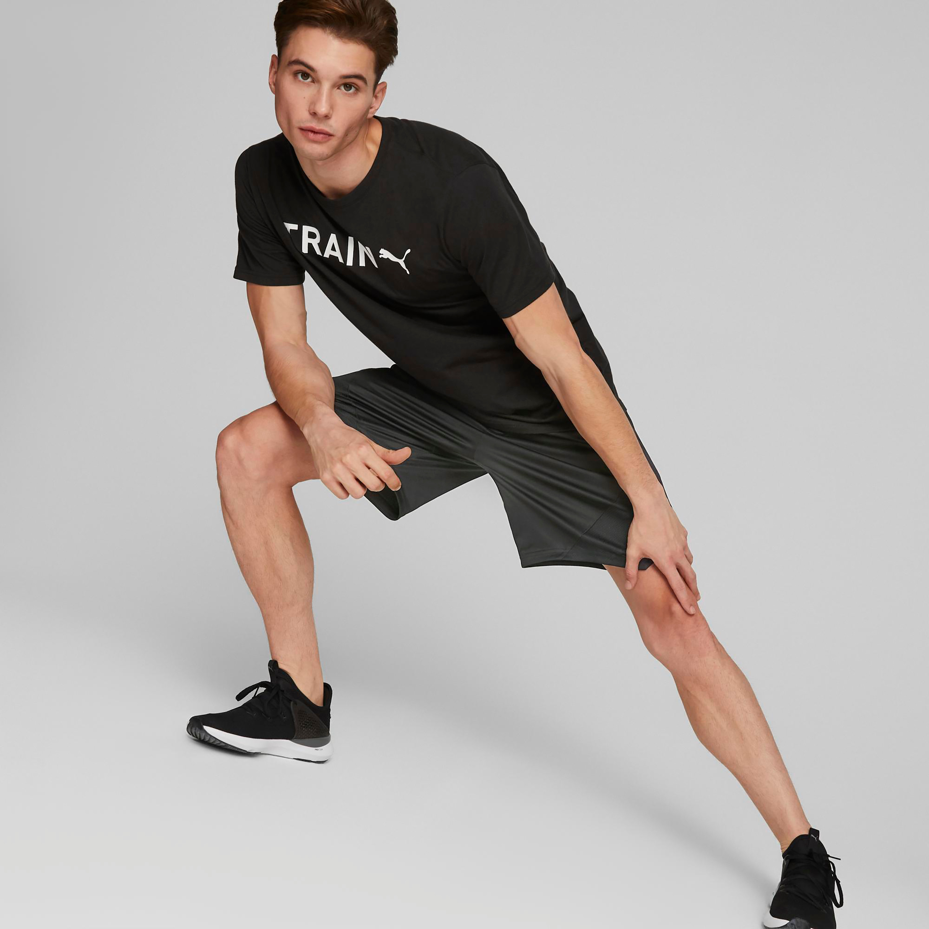 تي شيرت ذو  من بوما جرافيك للرجال 52341401-men-clothing-sportswearandactivewear-tshirtsandpolos-image-2