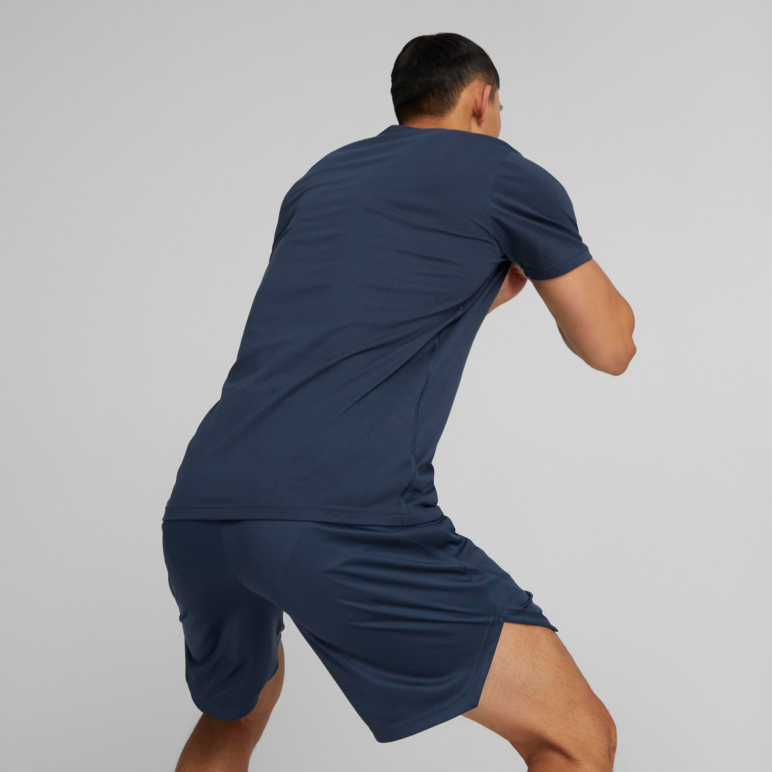 تي شيرت ذو  من بوما جرافيك للرجال 52341401-men-clothing-sportswearandactivewear-tshirtsandpolos-image-9