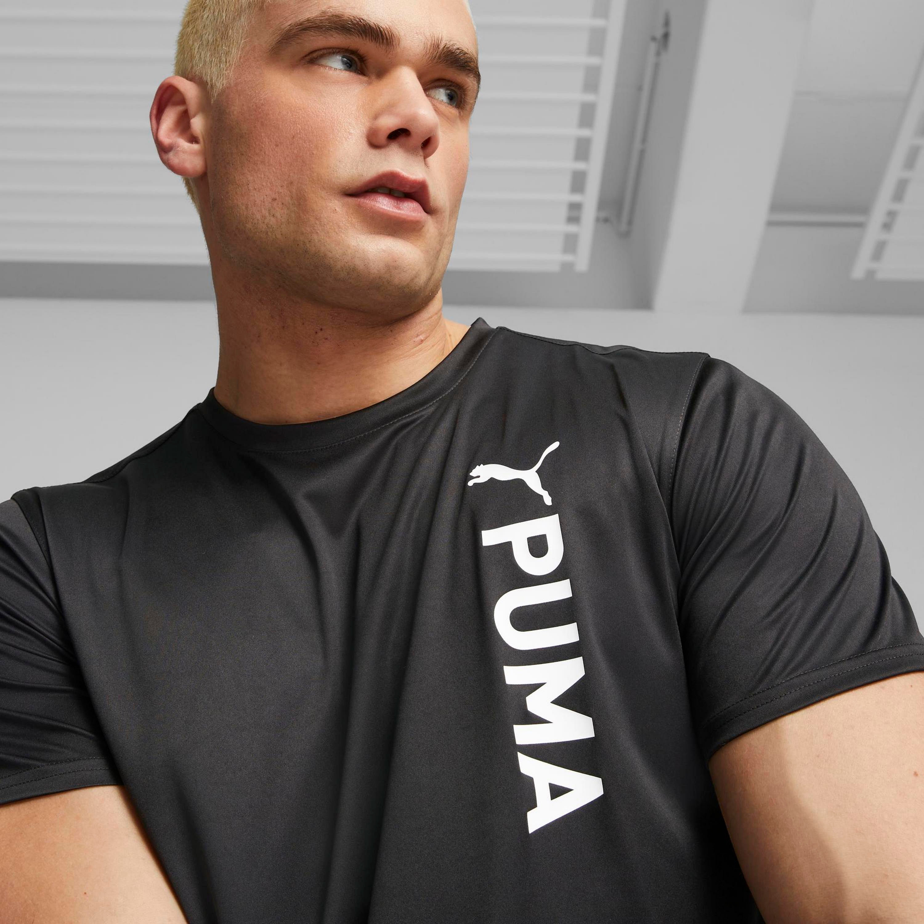Puma Poly Logo Men Training T-Shirt | 523843-men-clothing-sportswearandactivewear-tshirtsandpolos-image-3