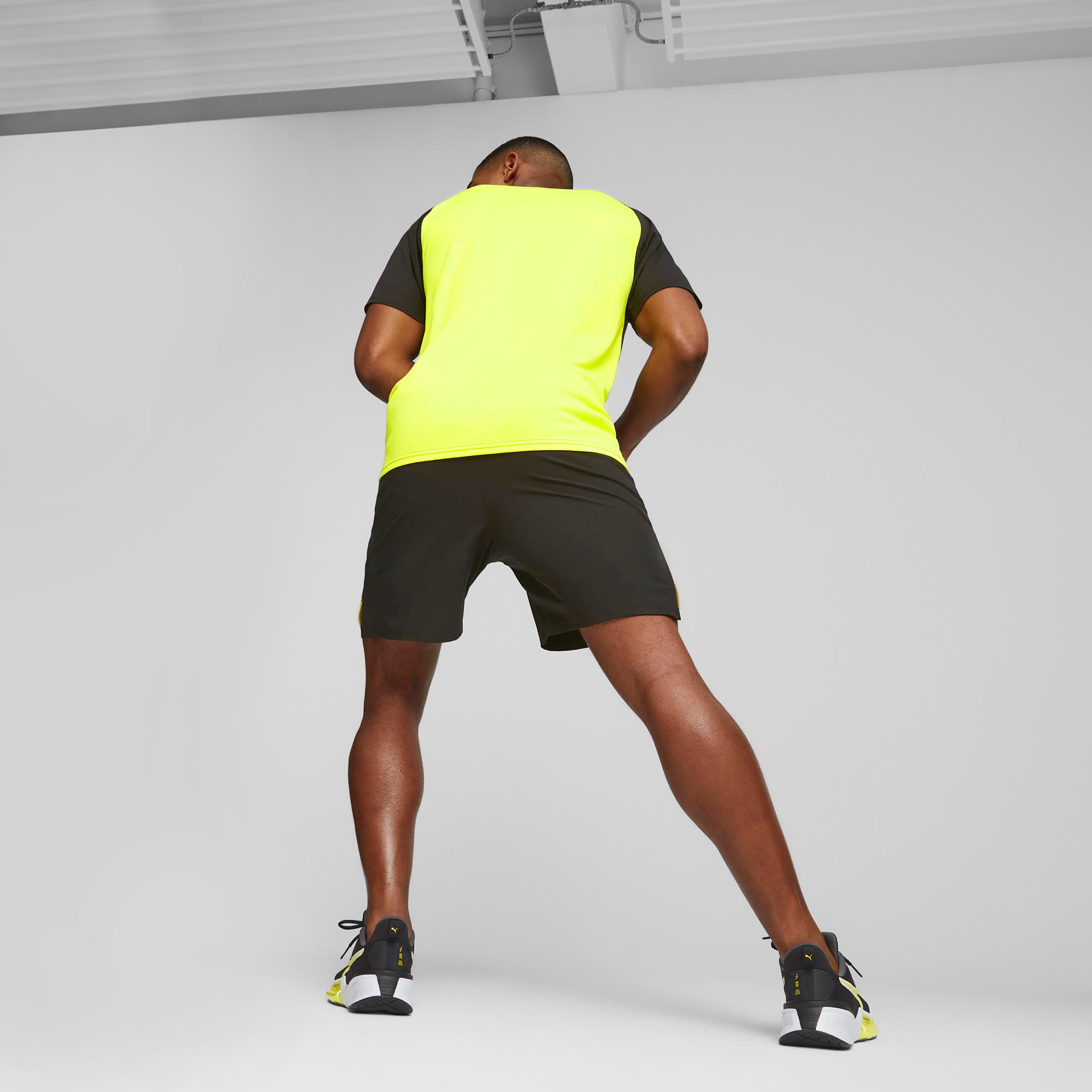 Puma Ultrabreathe 7" Woven Men Training Shorts | 523854-men-clothing-bottoms-shorts-image-4