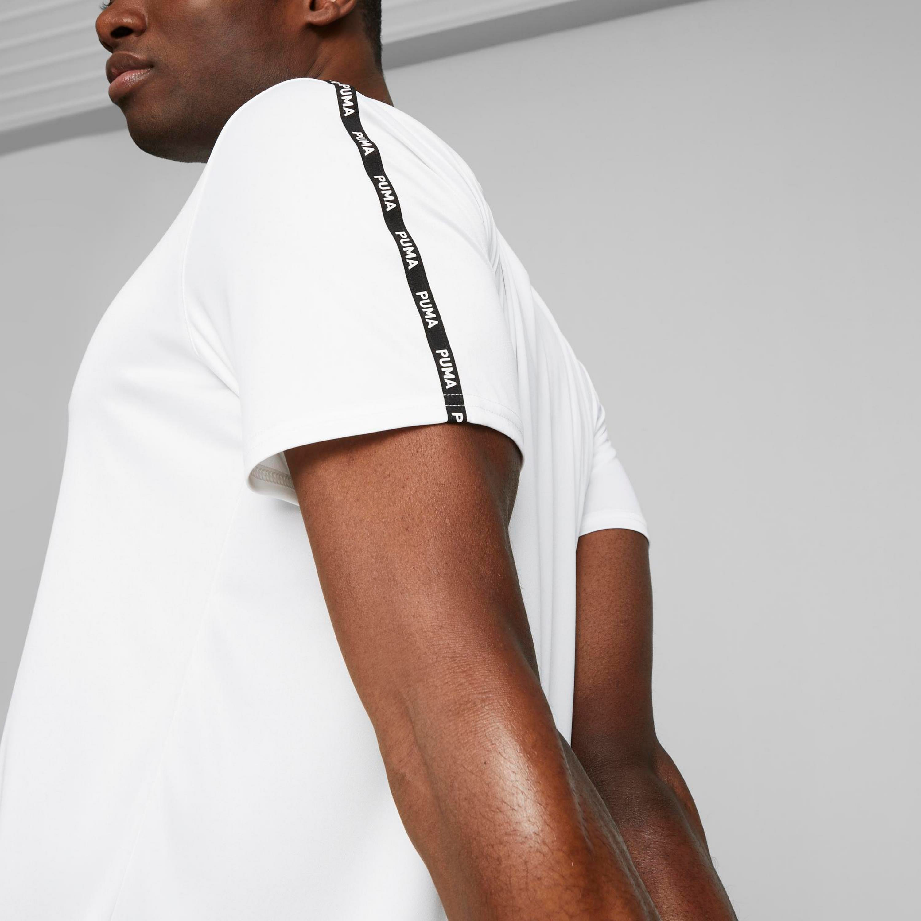 تي شيرت ذو تدريب من بوما تابيد للرجال | 524180-men-clothing-sportswearandactivewear-tshirtsandpolos-image-2