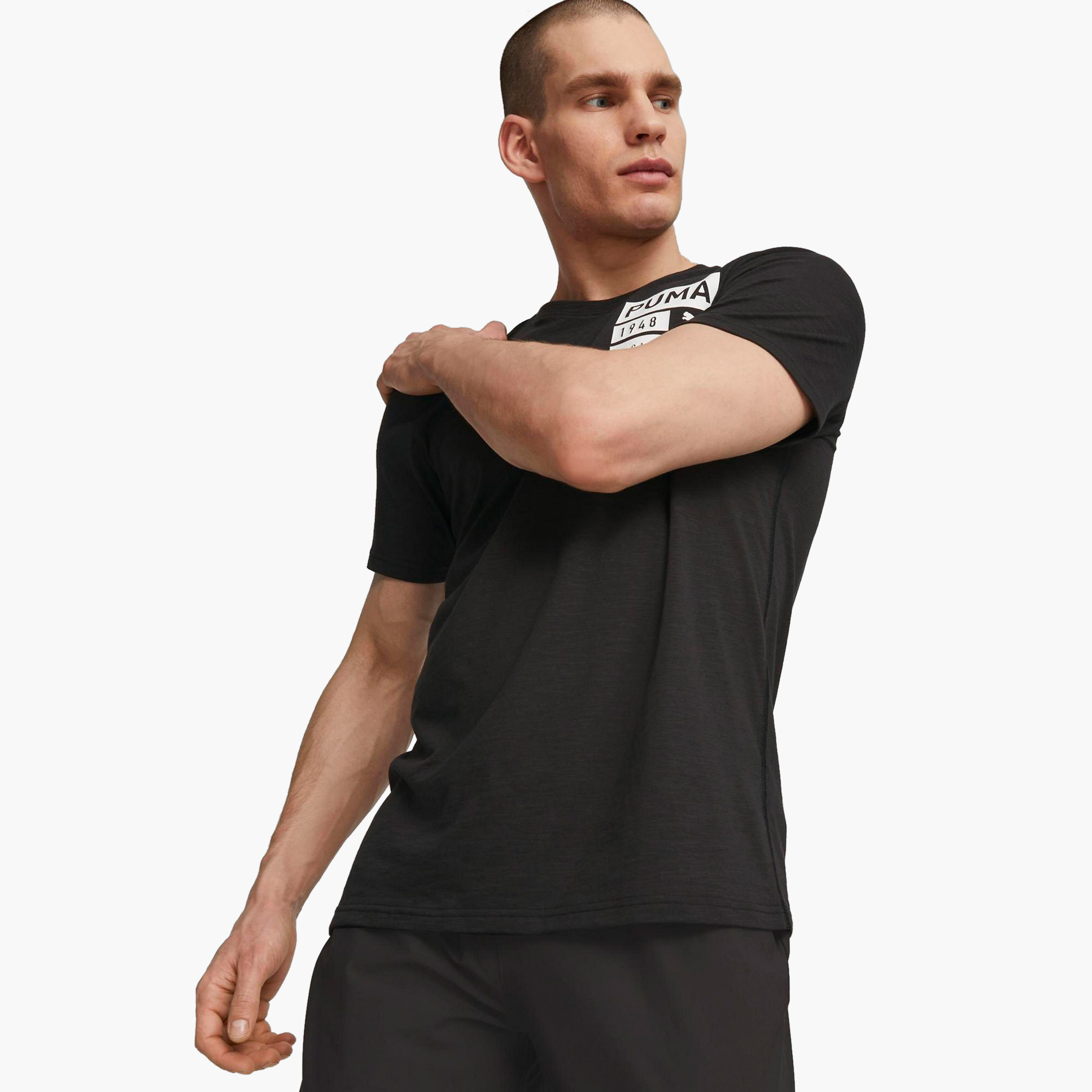 تي شيرت بوما مصمم خصيصًا لتدريب القوة للرجال | 524199-men-clothing-sportswearandactivewear-tshirtsandpolos-image-2