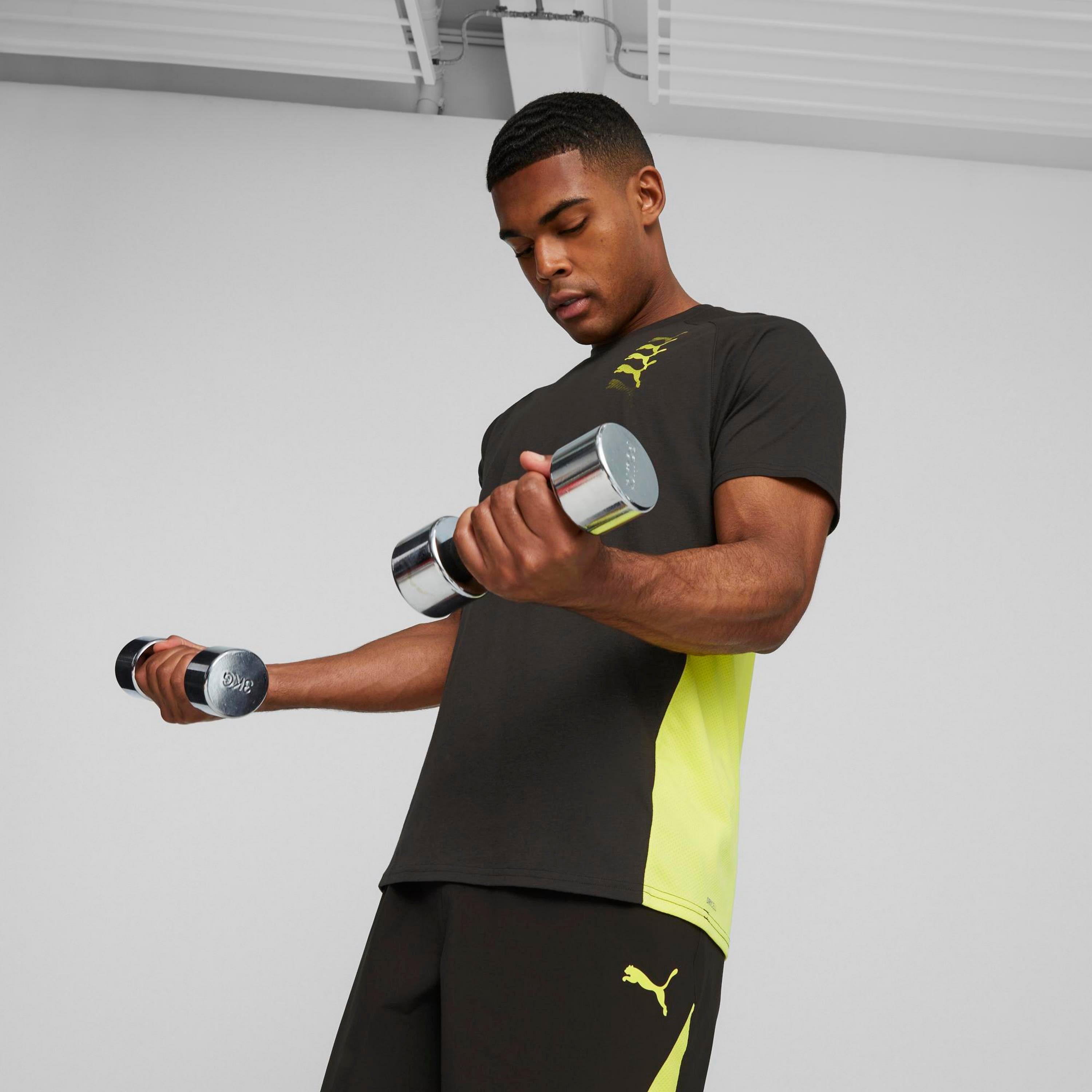 Puma Triblend Ultrabreathe Men Training T-Shirt | 524415-men-clothing-sportswearandactivewear-tshirtsandpolos-image-1