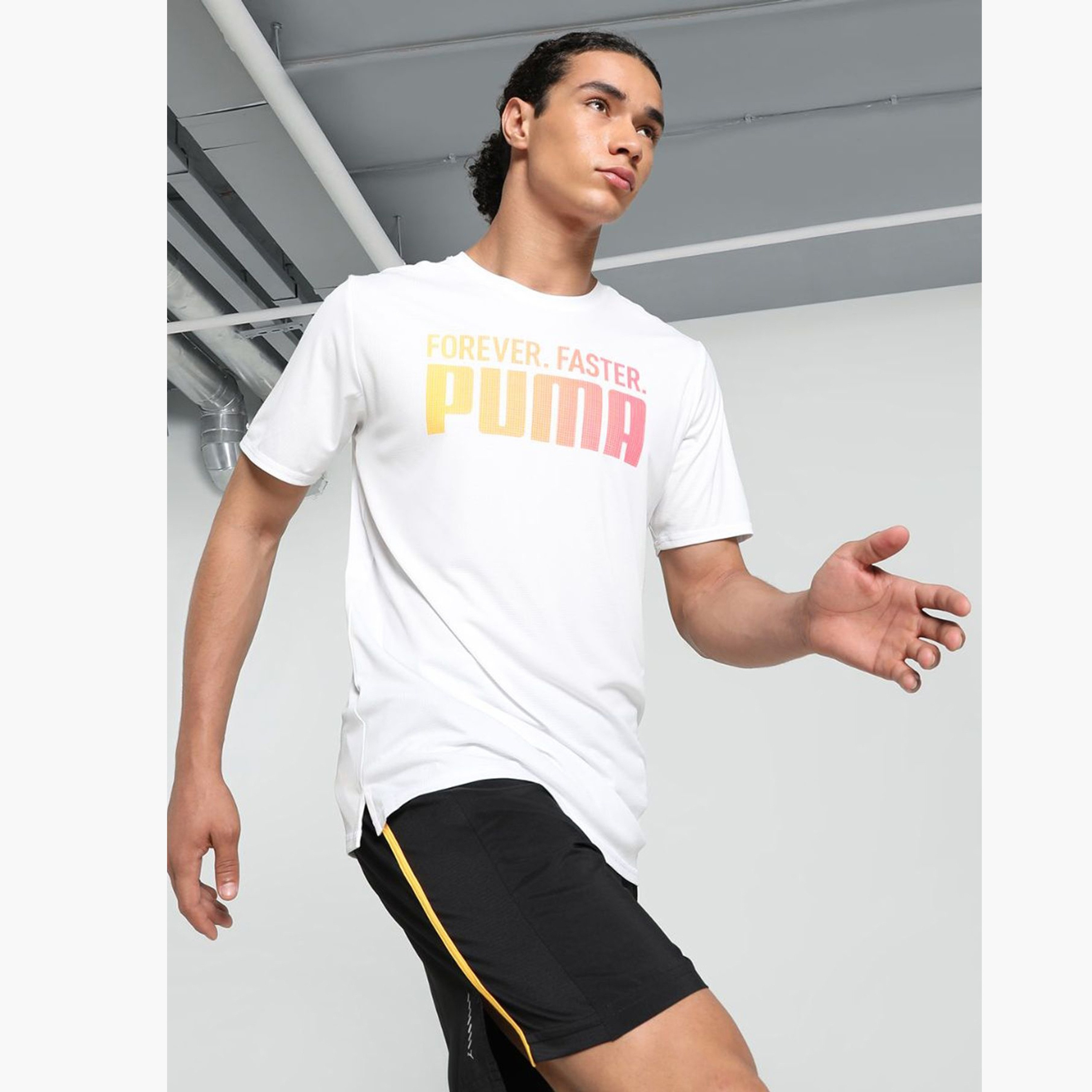 تيشيرت ران فيفوريتس فوريفر فاستر للرجال من بوما | OE-men-clothing-sportswearandactivewear-tshirtsandpolos-image-7