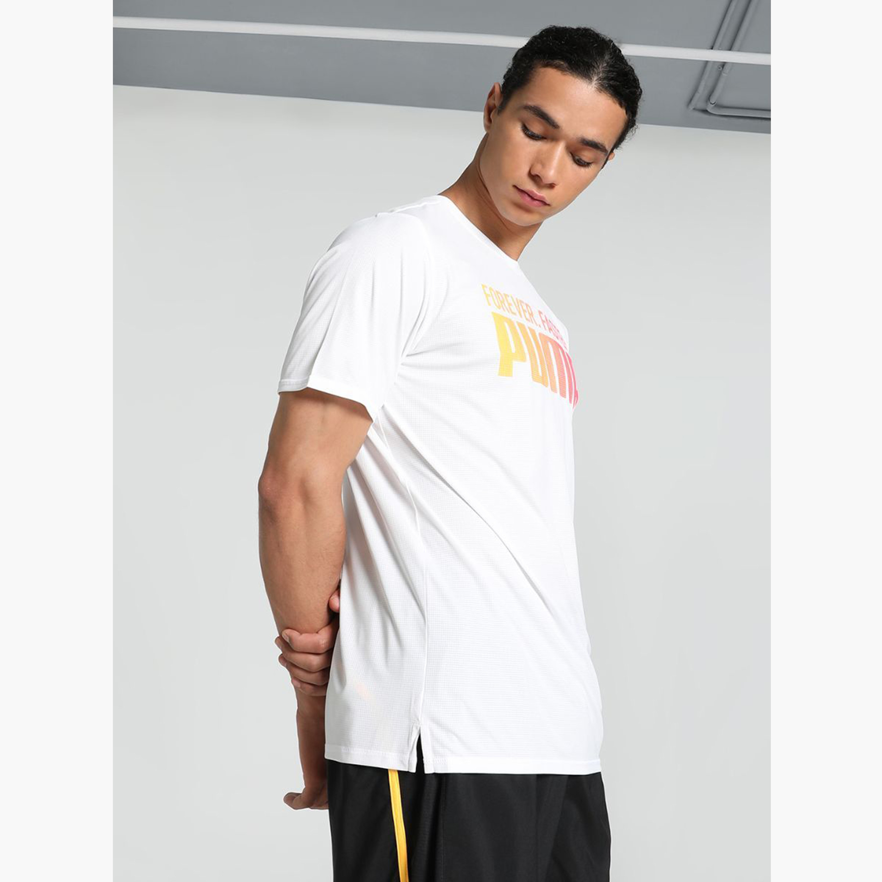 تيشيرت ران فيفوريتس فوريفر فاستر للرجال من بوما | OE-men-clothing-sportswearandactivewear-tshirtsandpolos-image-8
