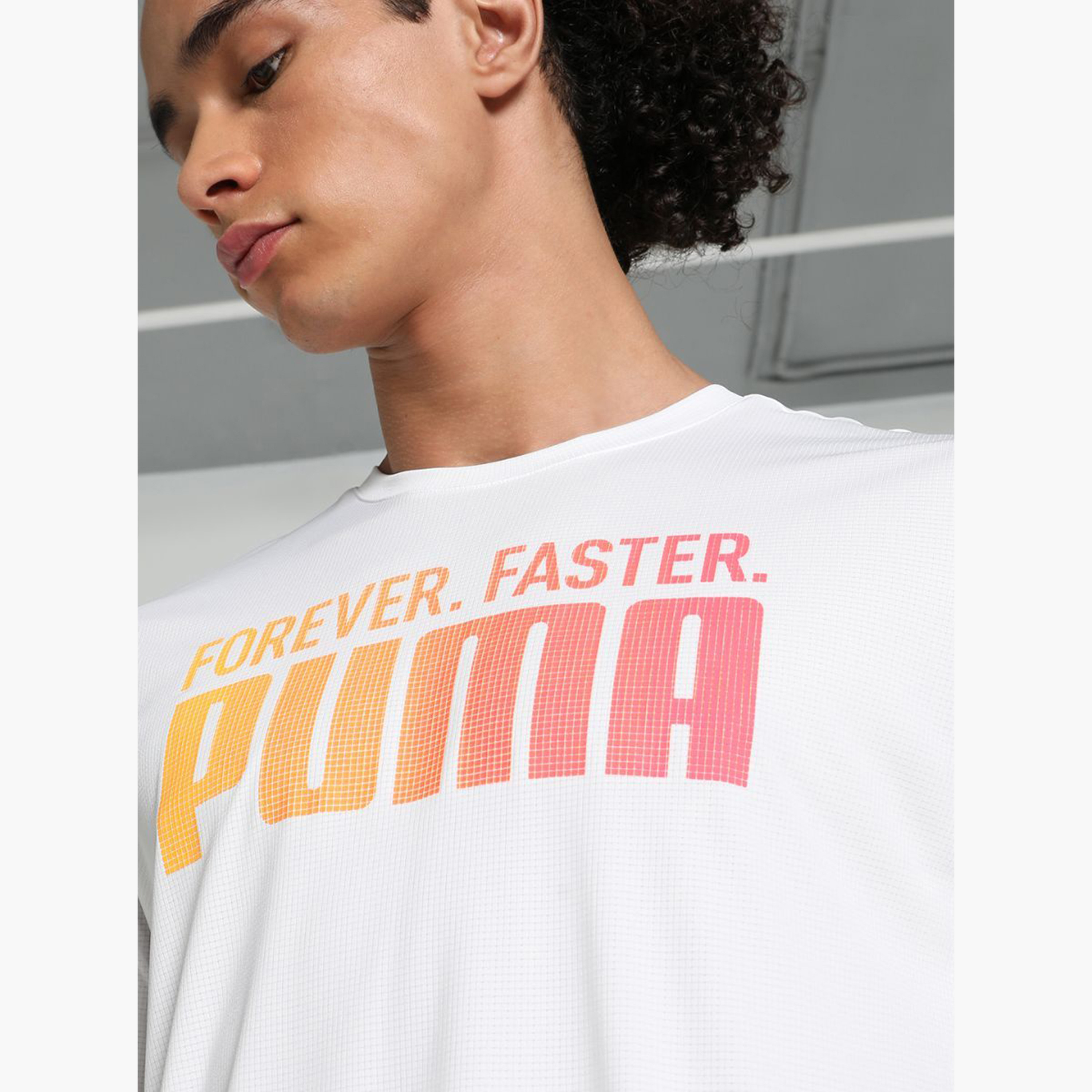 تيشيرت ران فيفوريتس فوريفر فاستر للرجال من بوما | OE-men-clothing-sportswearandactivewear-tshirtsandpolos-image-9