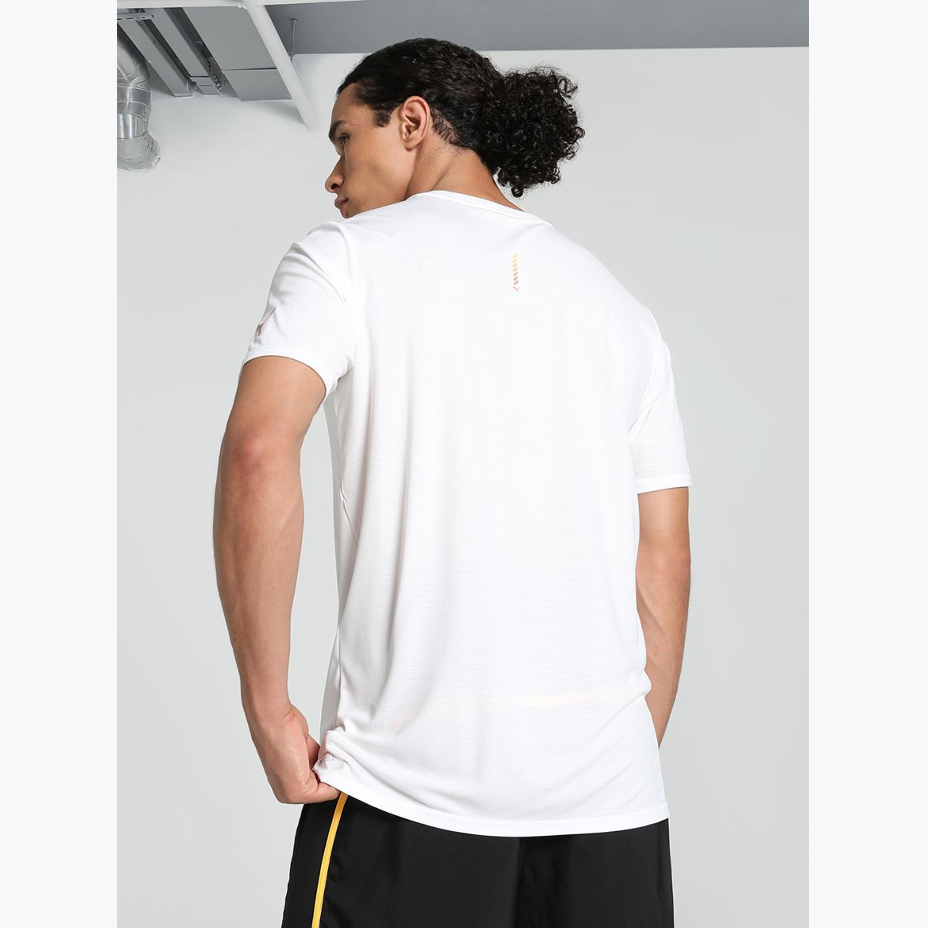 تيشيرت ران فيفوريتس فوريفر فاستر للرجال من بوما | OE-men-clothing-sportswearandactivewear-tshirtsandpolos-image-12