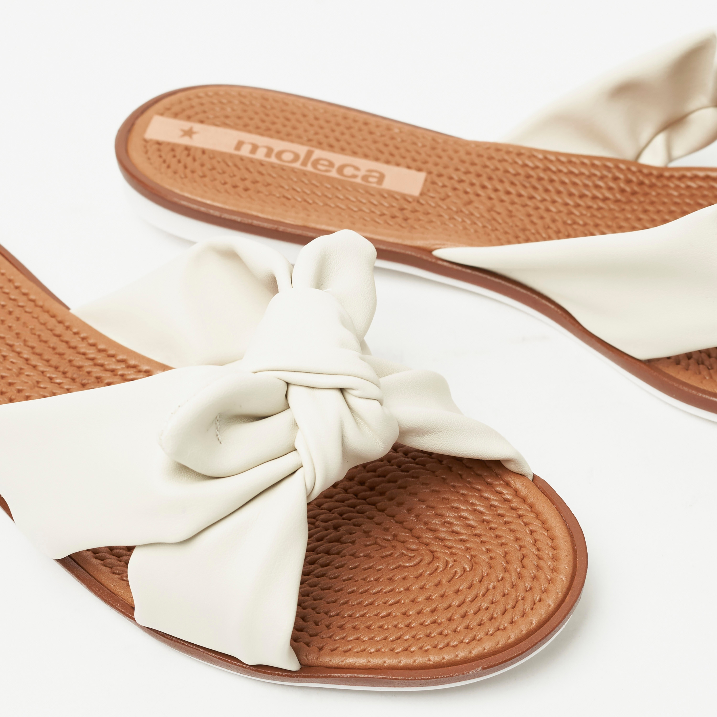 صندل موليكا نسائي منزلق بحزام عقد | 5297-456-18462-women-shoes-sandals-flats-image-5