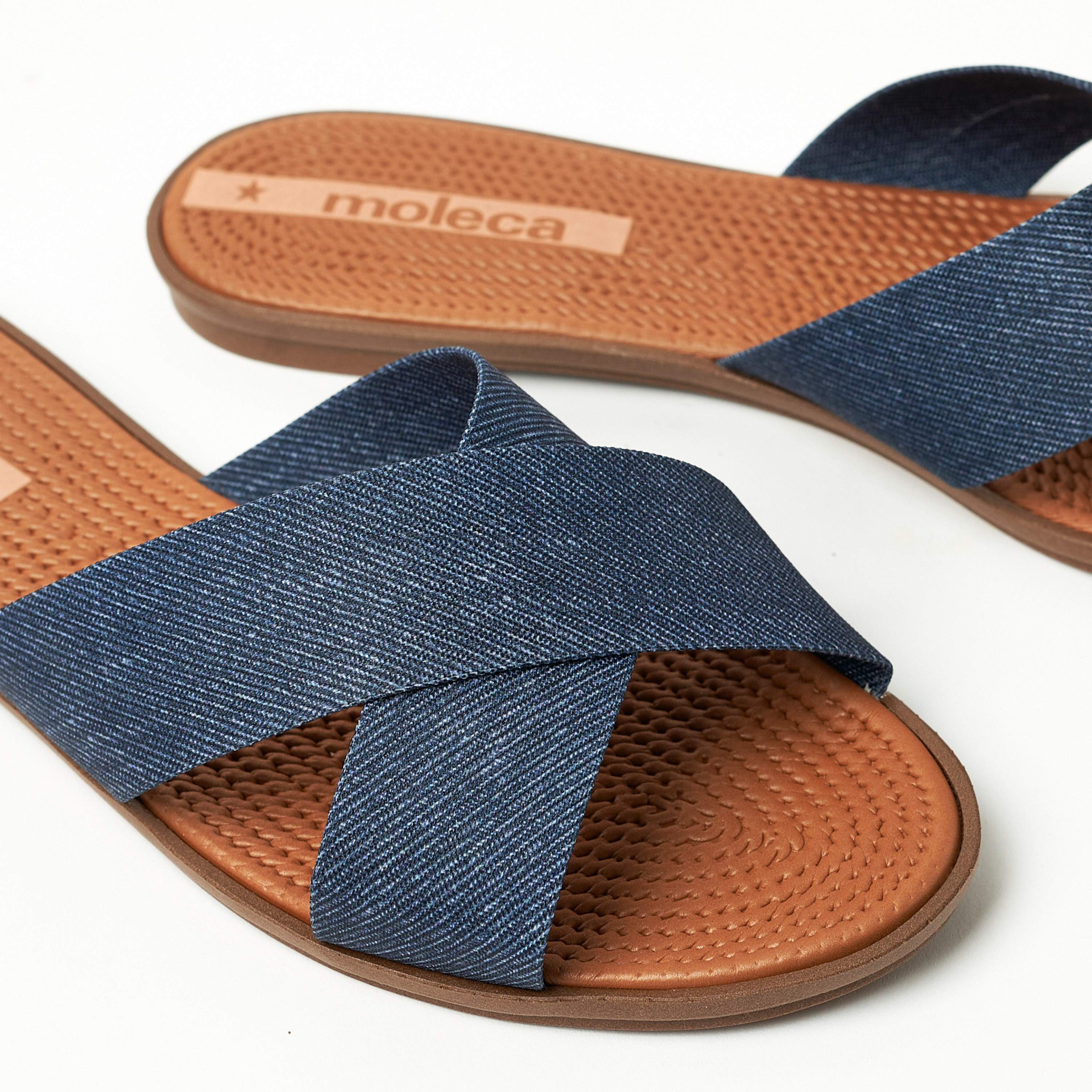 موليكا- صندل للنساء محبوك بحزام متقاطع | 5297-559-11505-46194-women-shoes-sandals-flats-image-5