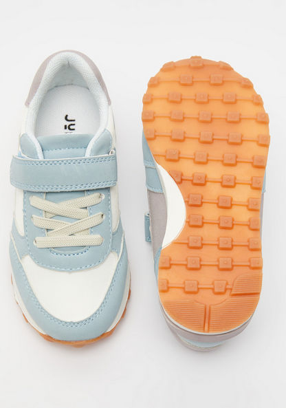 Juniors Colour Block Sneakers with Hook and Loop Closure-Girl%27s Sneakers-image-4