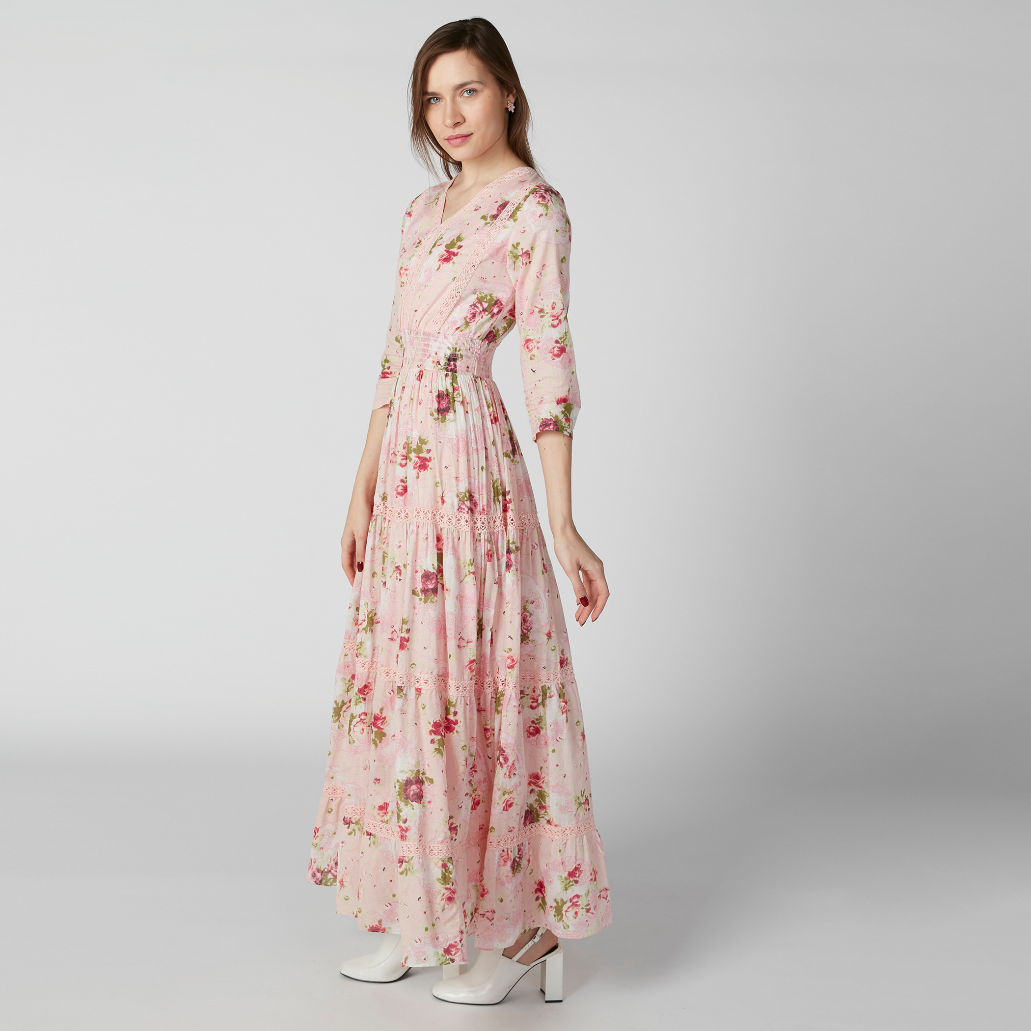 Floral Printed Maxi Dress with Lace Detail and 3/4 Sleeves-women-clothing-dresses-image-4