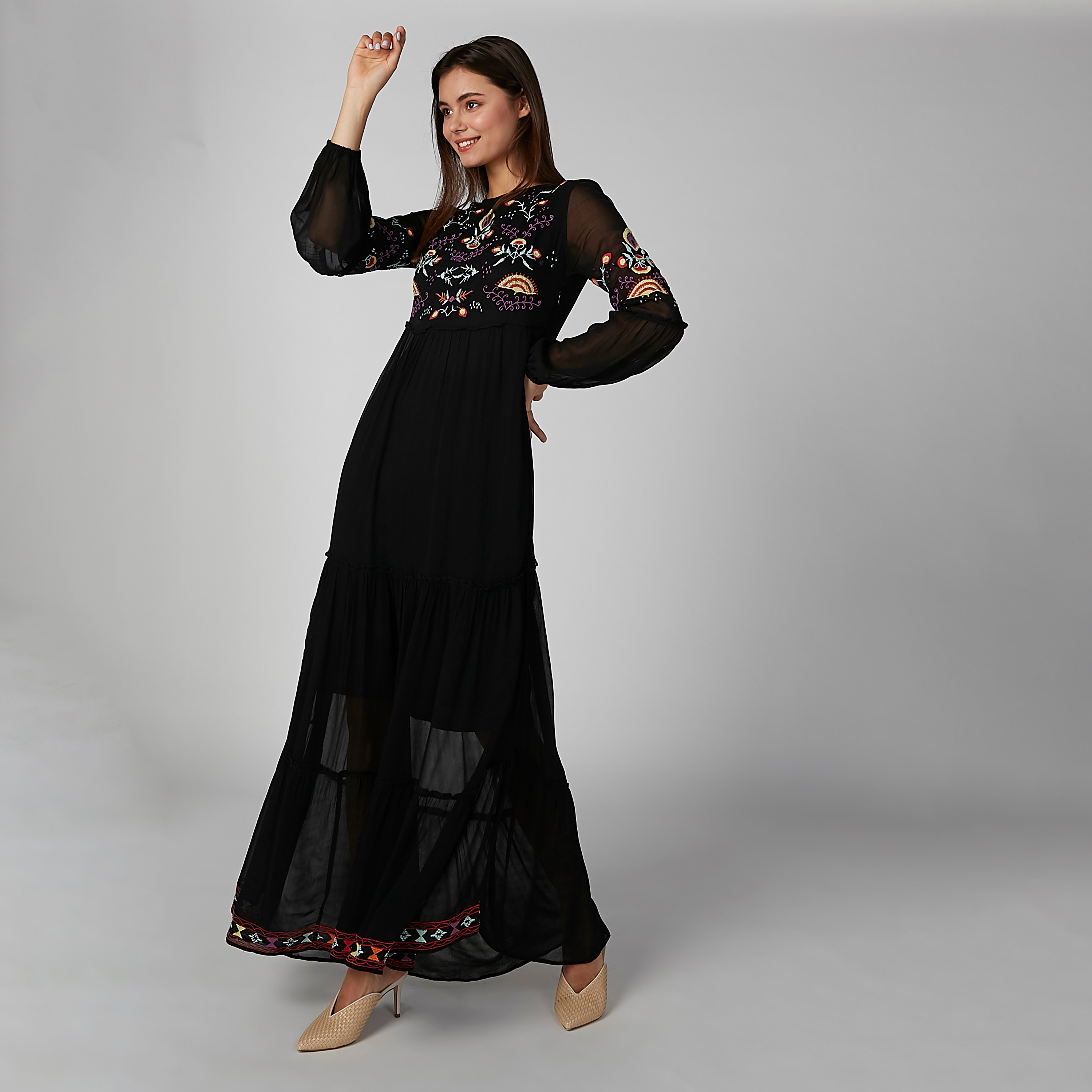 Maxi dresses with clearance long sleeves online