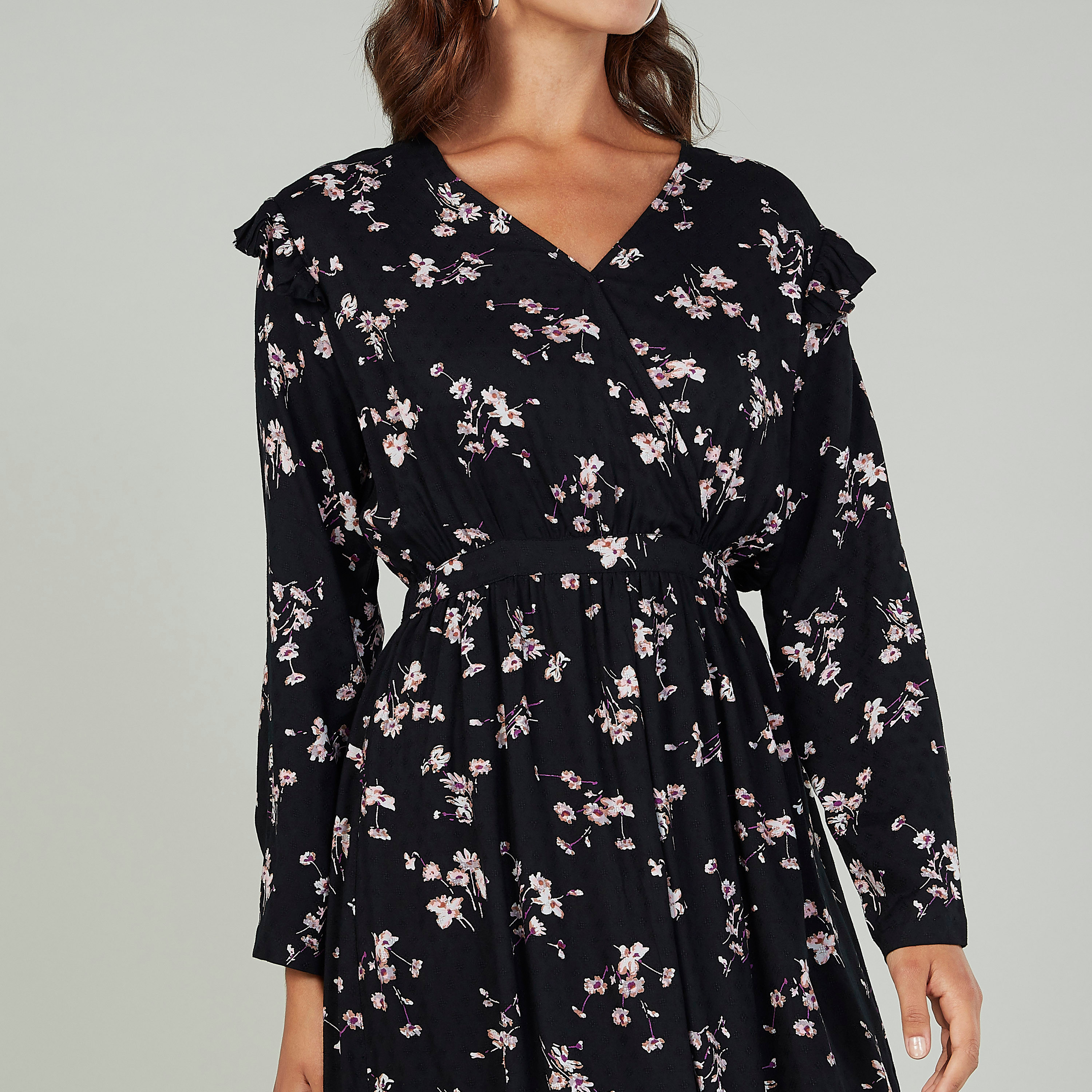 Sustainable Floral Maxi A-line Dress with V-neck and Long Sleeves-women-clothing-dresses-image-3