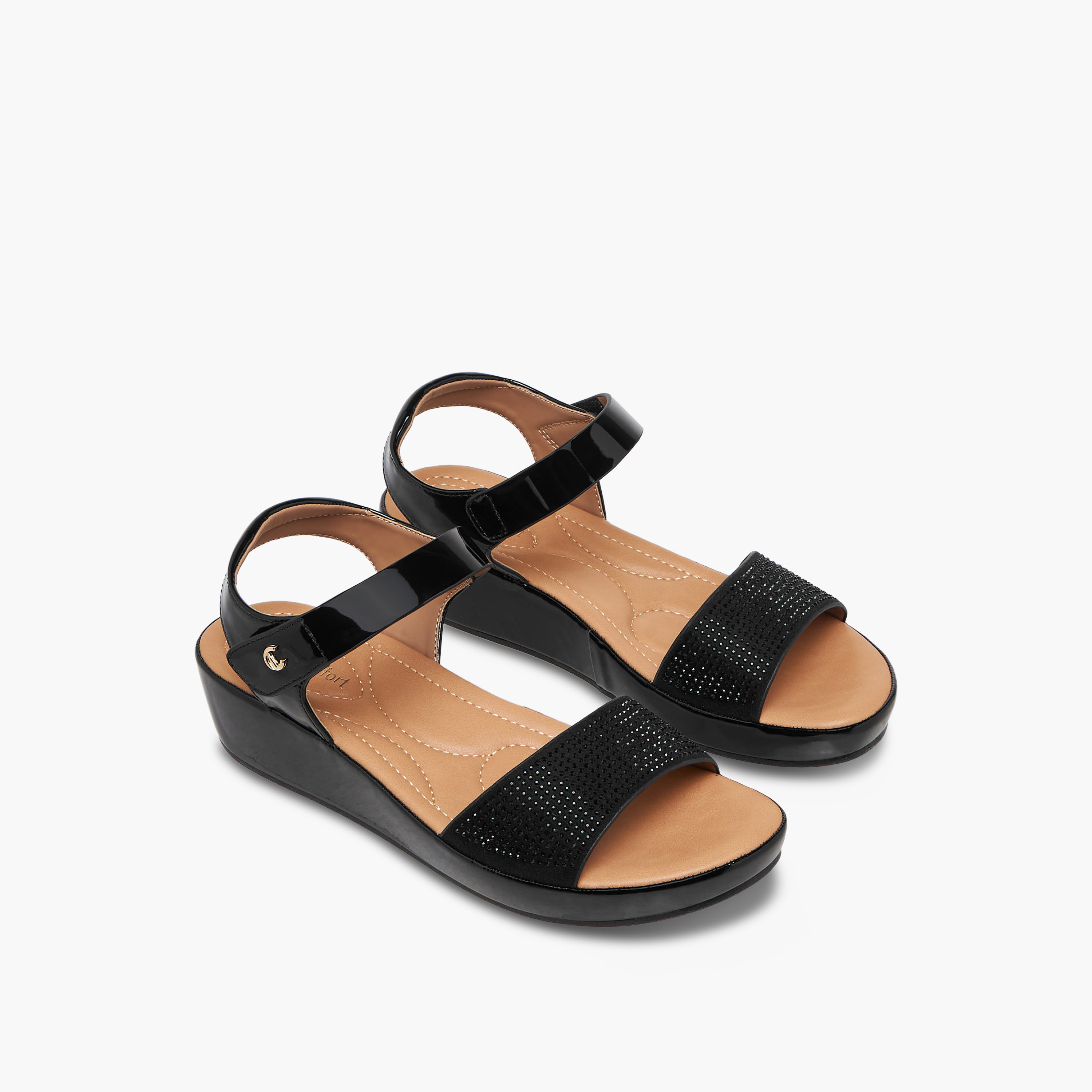 صندل بكعب ويدج وتزيينات للنساء من لو كونفورت-women-shoes-sandals-heeled-image-1