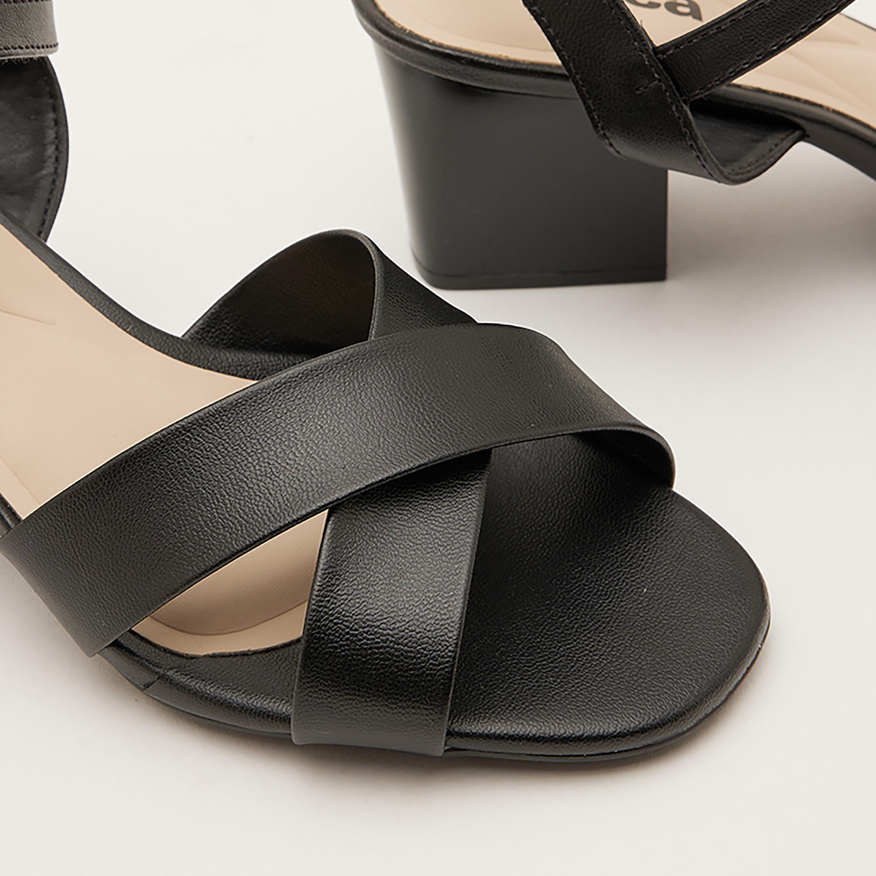 5453-205-9569 | صندل حذاء نسائي بكعب عريض مع رباط للكاحل من موليكا-women-shoes-heels-image-4