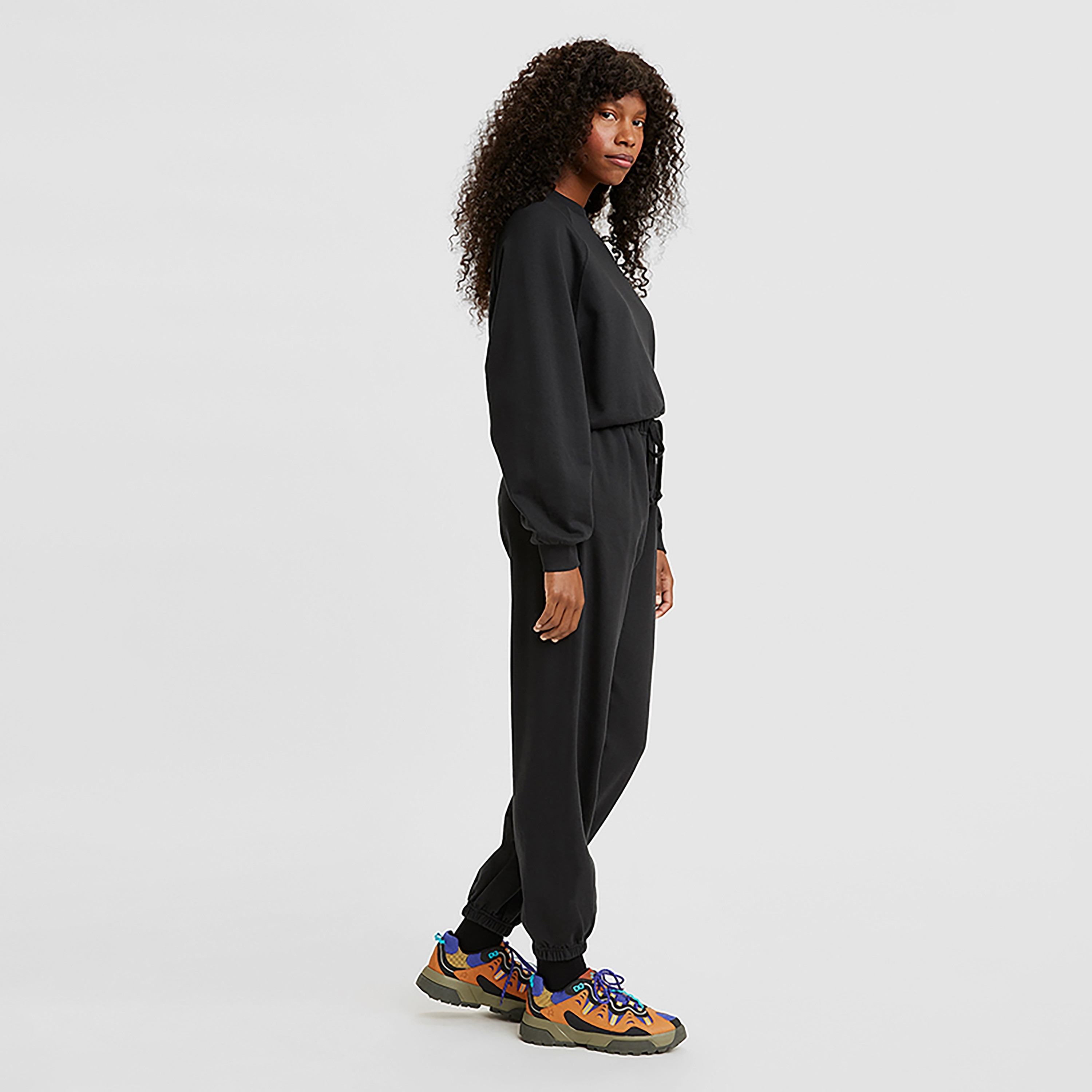 Levi's Plain Mid Rise Drawstring Women's Joggers-women-clothing-bottoms-joggers-image-2