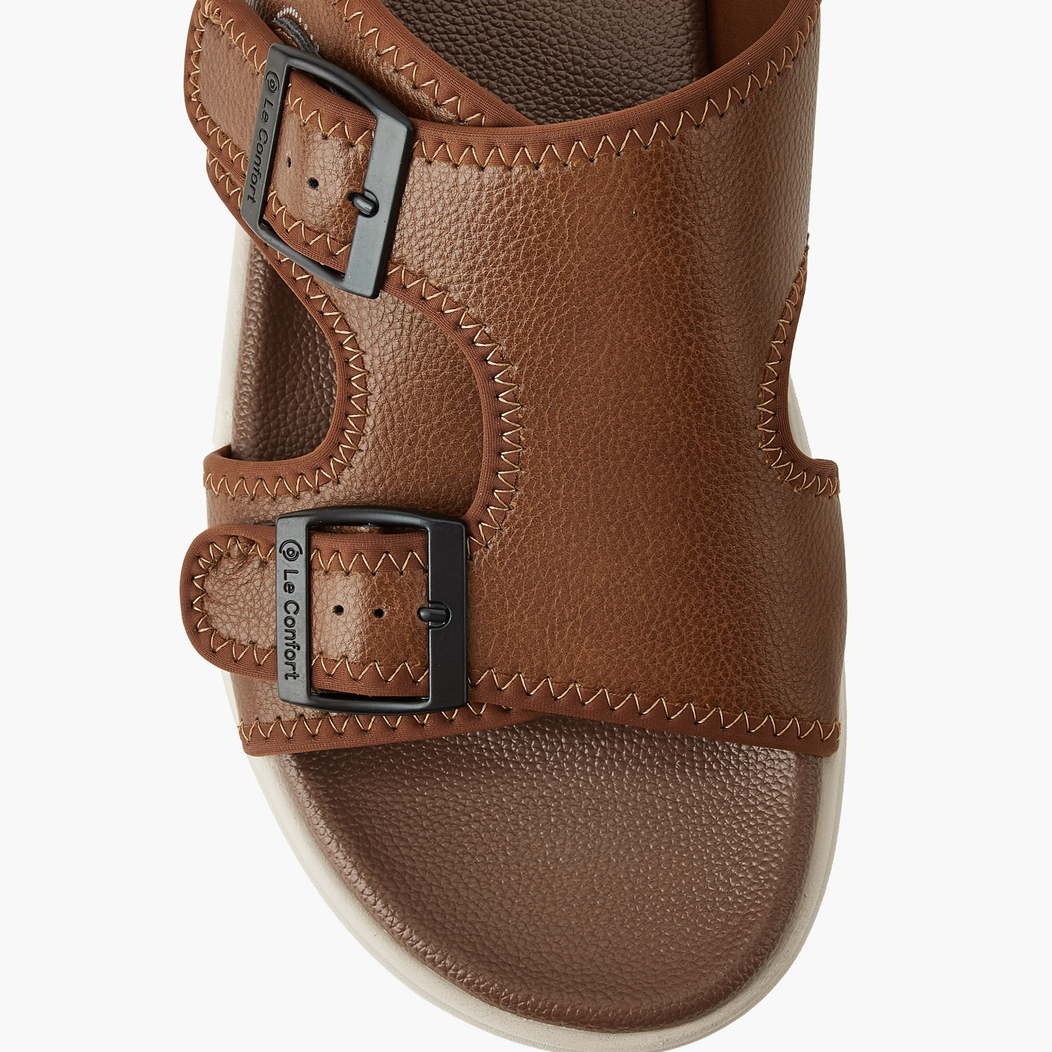 صندل مريح بحزاك بإبزيم للرجال من لو كونفورت-men-shoes-sandals-image-4