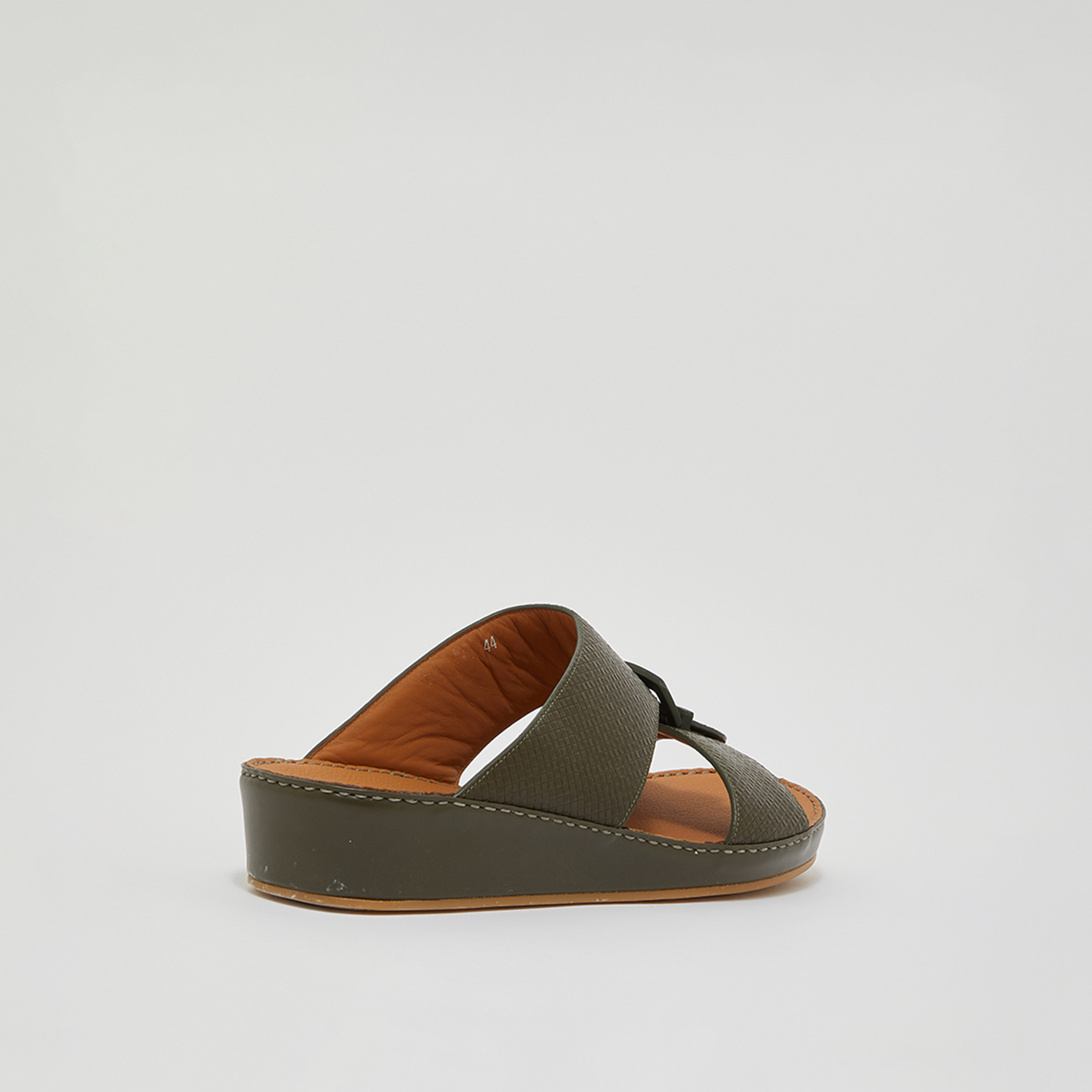 هاش بوبيز - صندل عربي رجالي سهل الارتداء | 55110-331-men-shoes-sandals-image-4