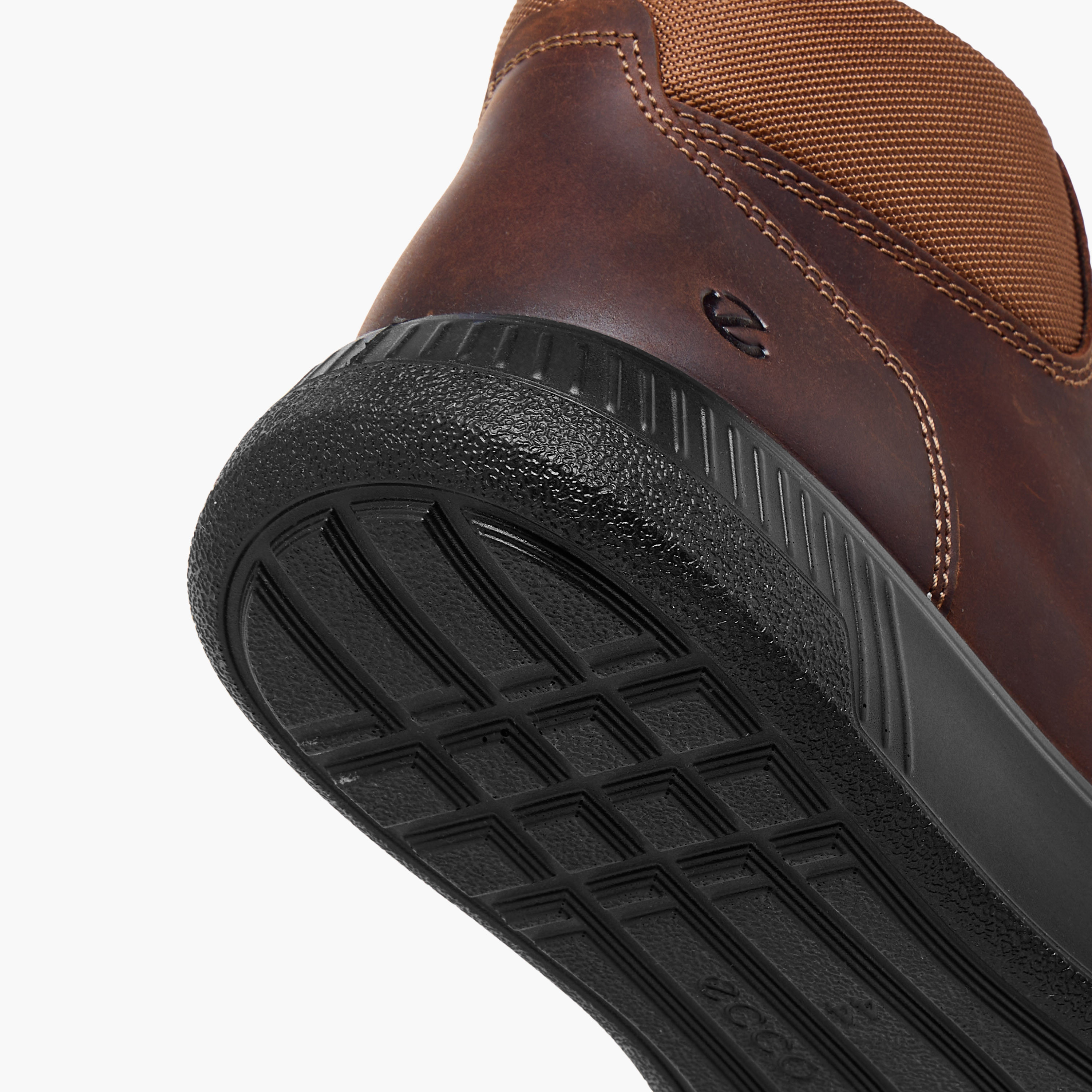 حذاء سنيكرز جلد بقصة عالية ورباط إغلاق "موف إم" للرجال من إيكو-men-shoes-sneakers-image-5