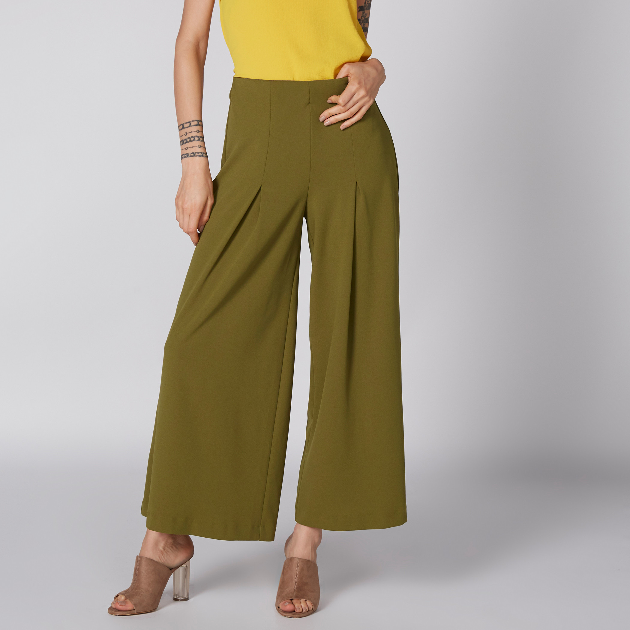On The Other Side Wide Leg Pants in Green (Online Exclusive) – Uptown  Boutique Ramona