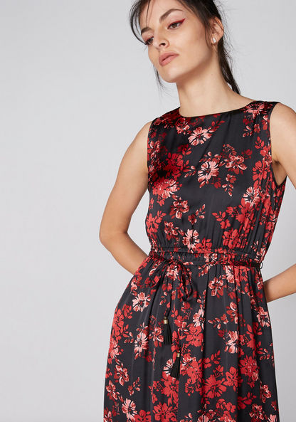 please confirm Secure news Shop Floral Printed Sleeveless Maxi Dress with Boat Neck and Tie Up Online | Splash UAE please confirm Secure news Shop Floral Printed Sleeveless Maxi Dress with Boat Neck and Tie Up Online | Splash UAE