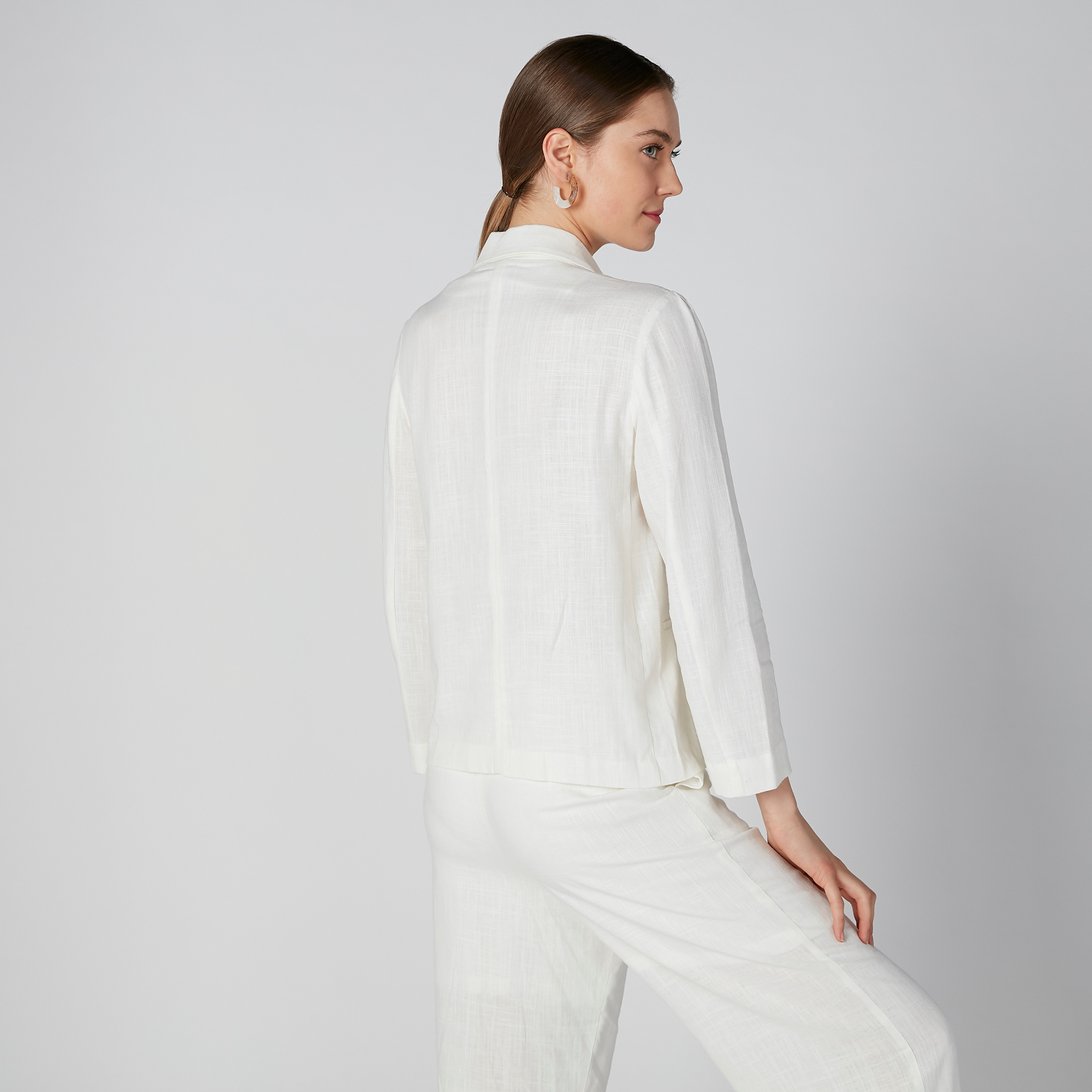 Sustainable Slim Fit Solid Blazer with Notched Lapel-women-clothing-coatsandjackets-blazers-image-2