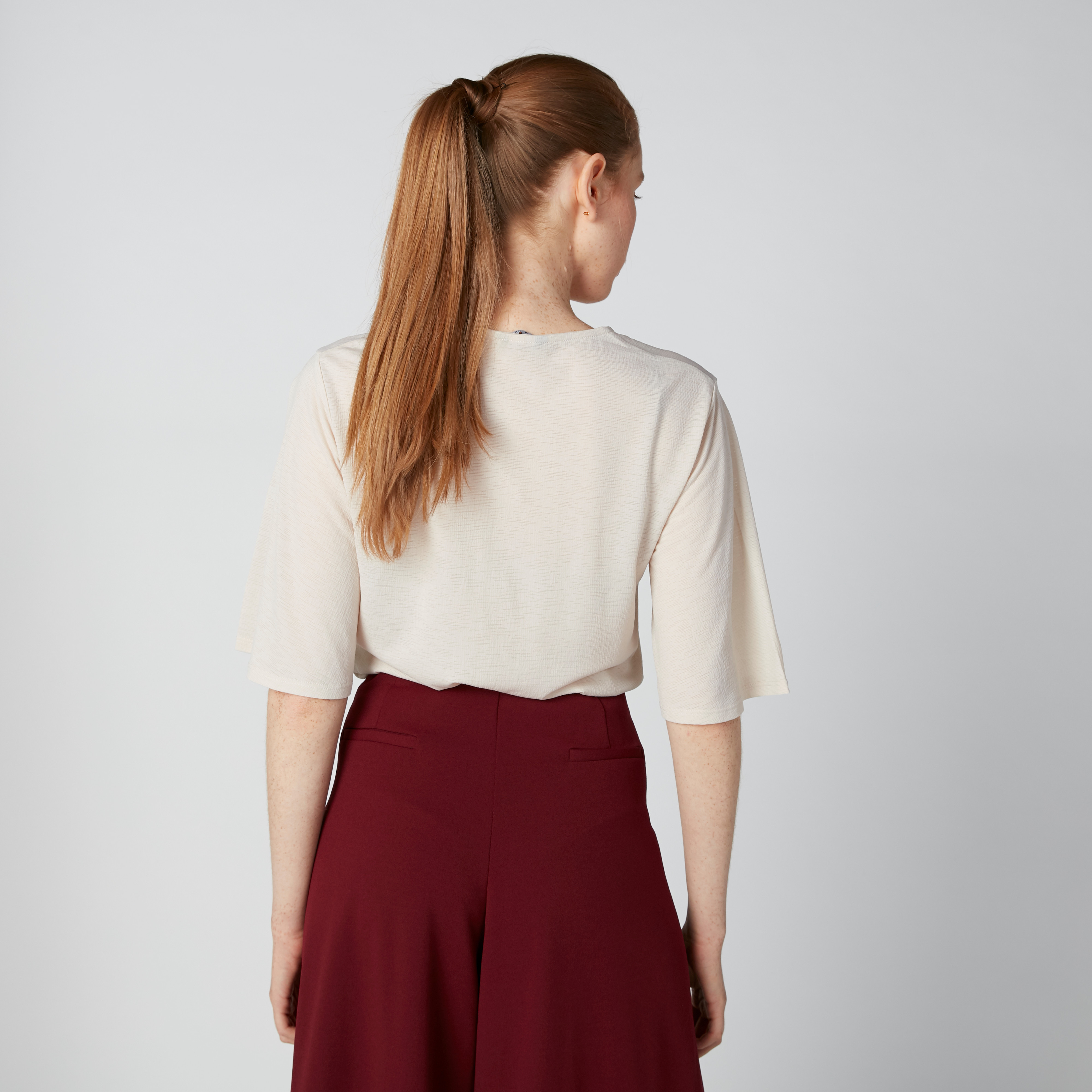 بلوزة بياقة V وأربطة وأزرار-women-clothing-shirtsandblouses-blouses-image-2