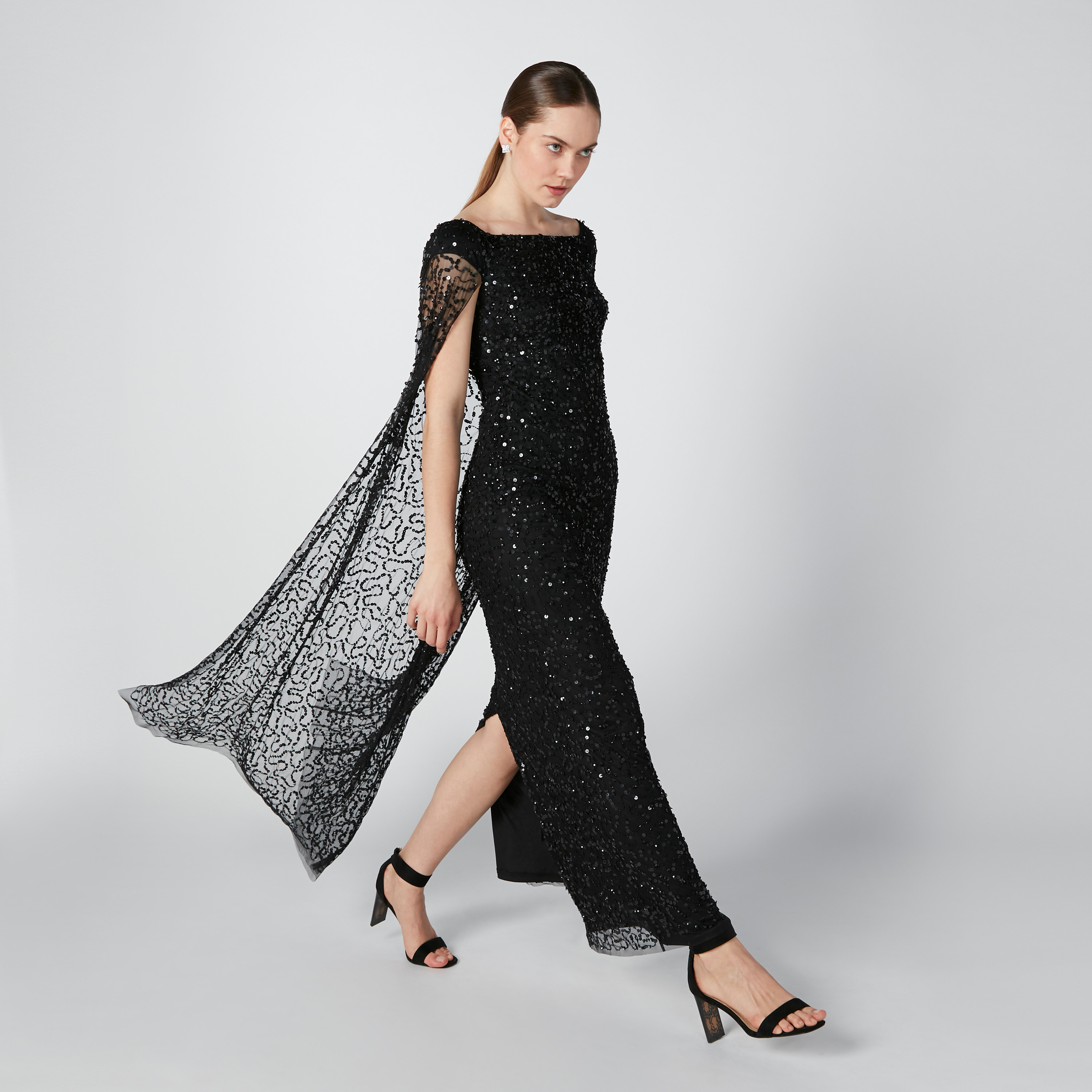 فستان طويل بفتحة وتفاصيل ترتر-women-clothing-dresses-image-3