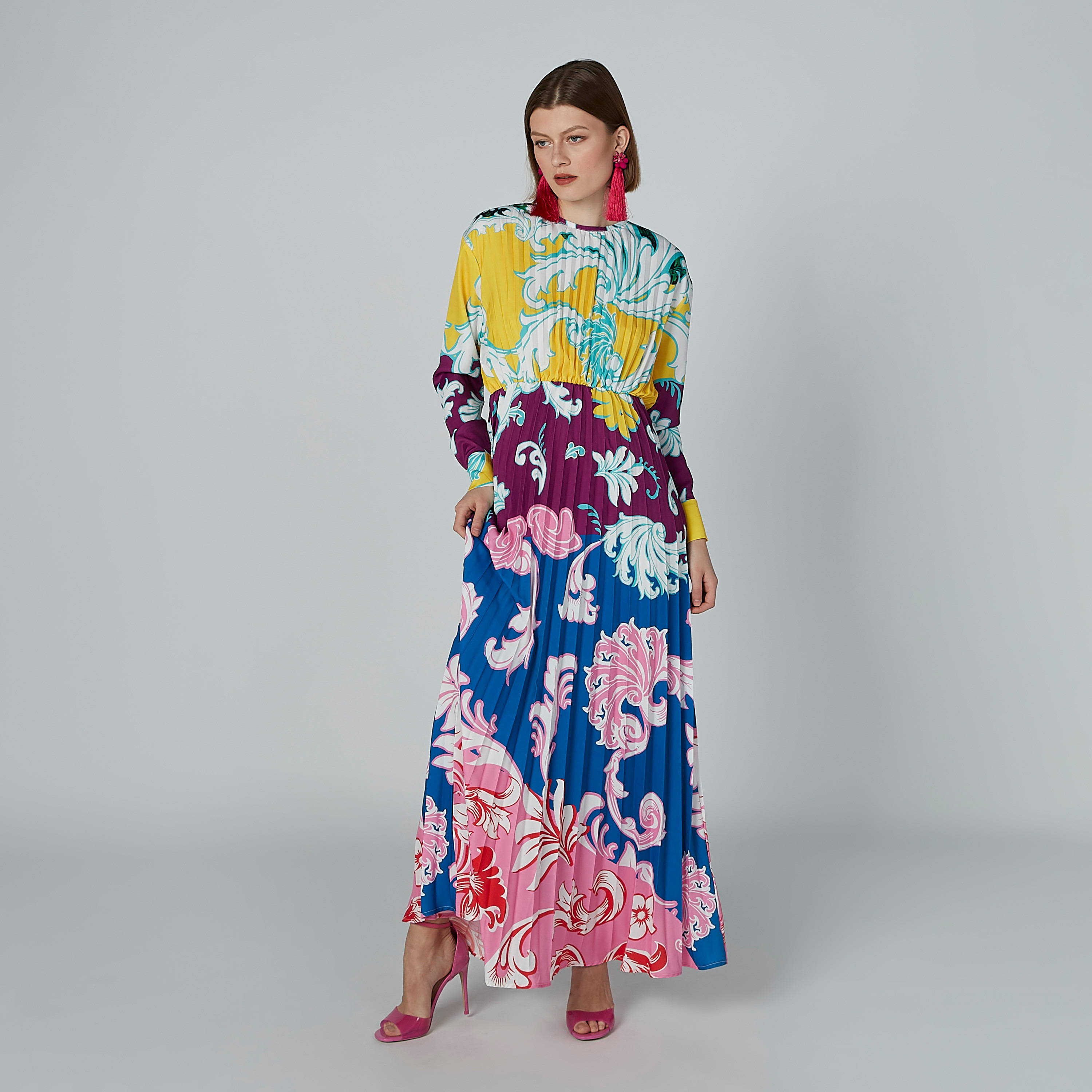 Printed A-line Maxi Dress with Round Neck and Long Sleeves-women-clothing-dresses-image-4