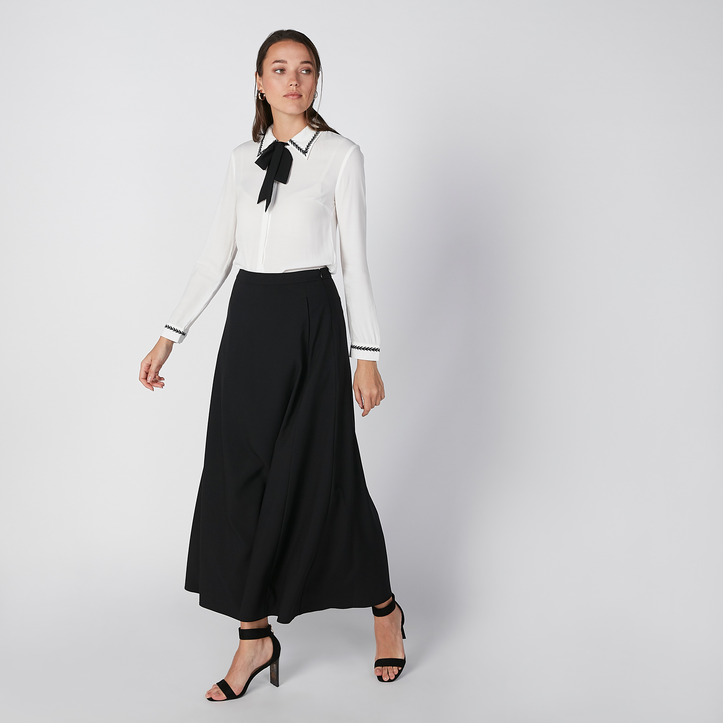 Maxi skirt with deals pockets