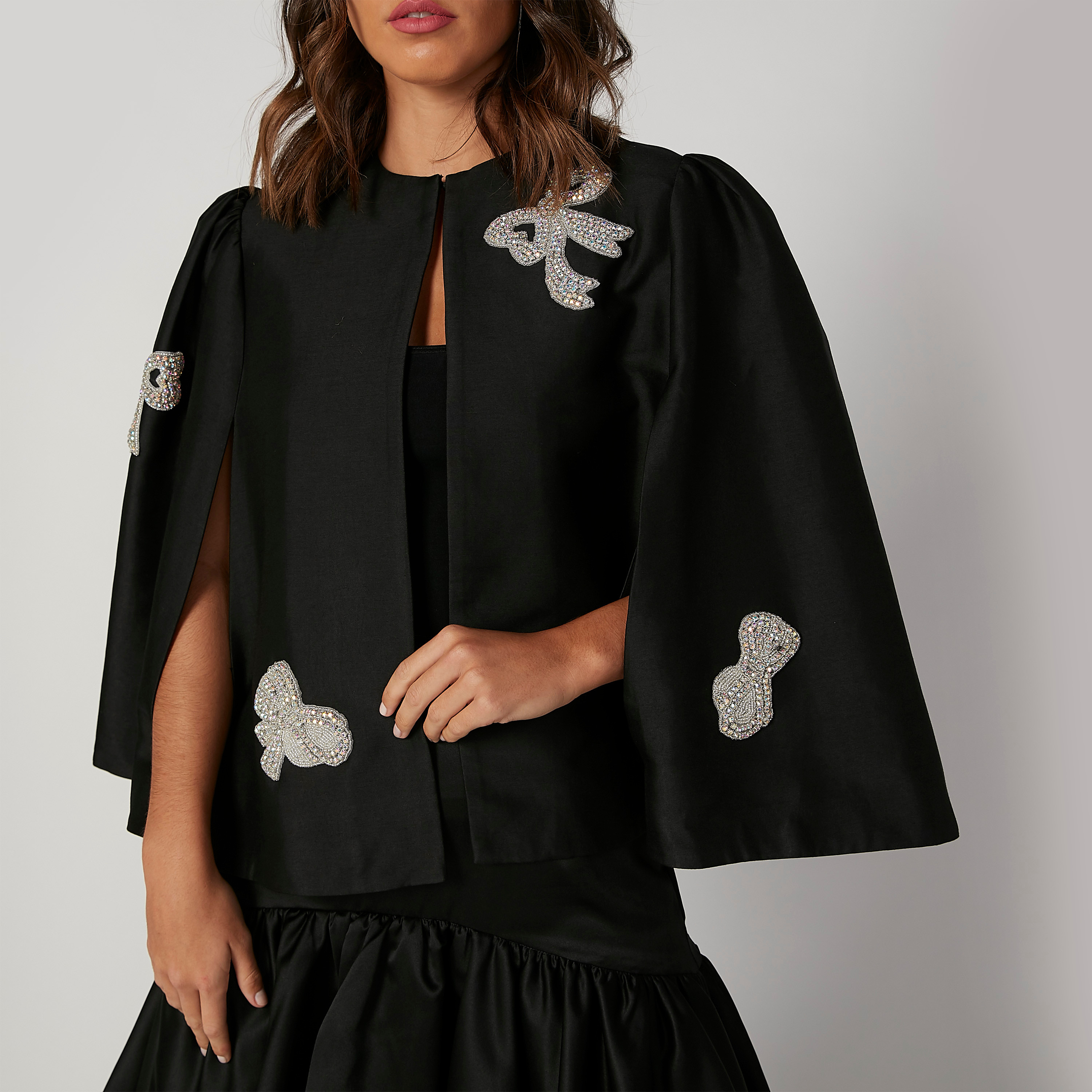 Bcbgmaxazria cape outlet jacket