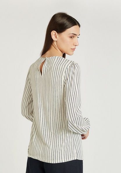 Sustainable Striped Top with Round Neck and Long Sleeves