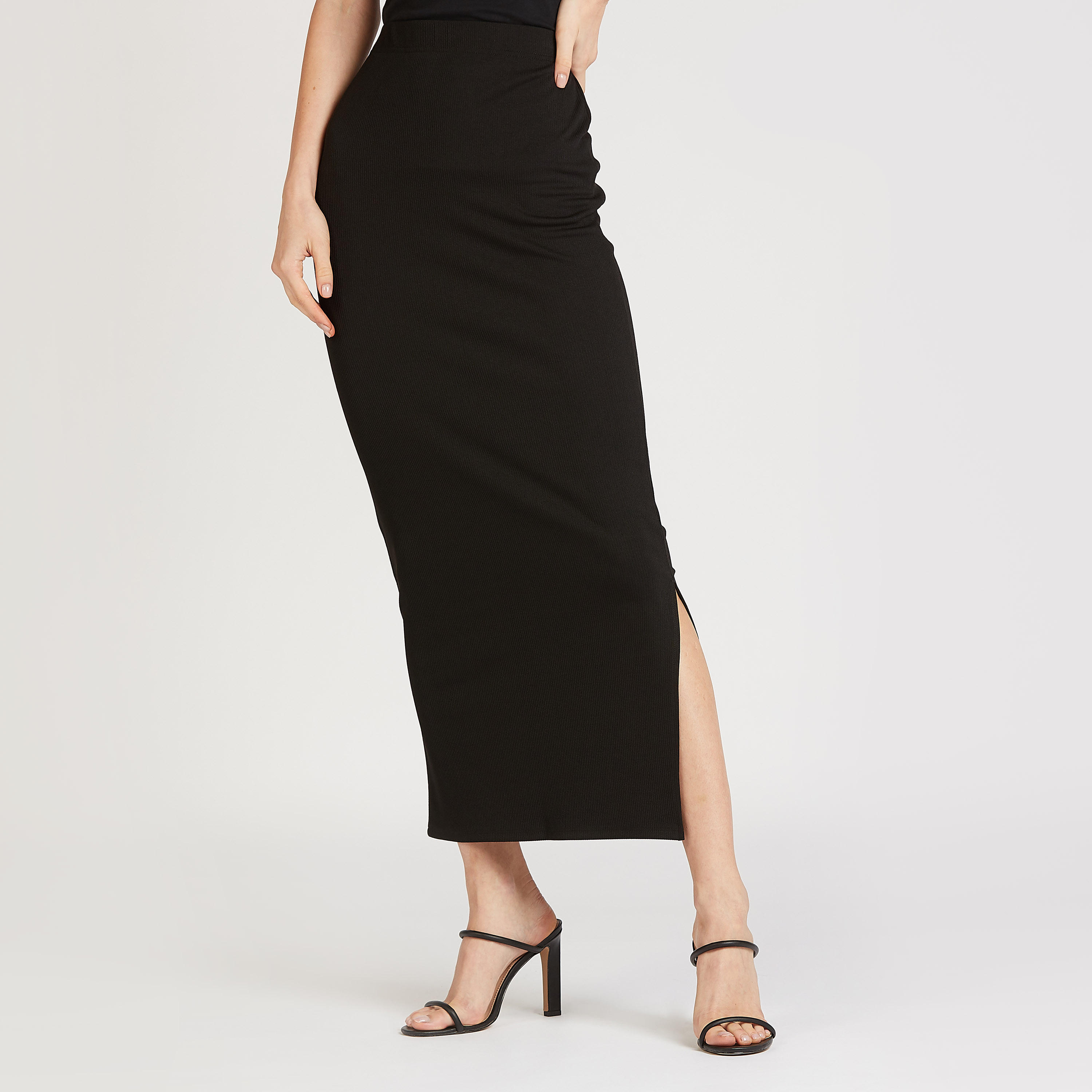 Long slit store skirts