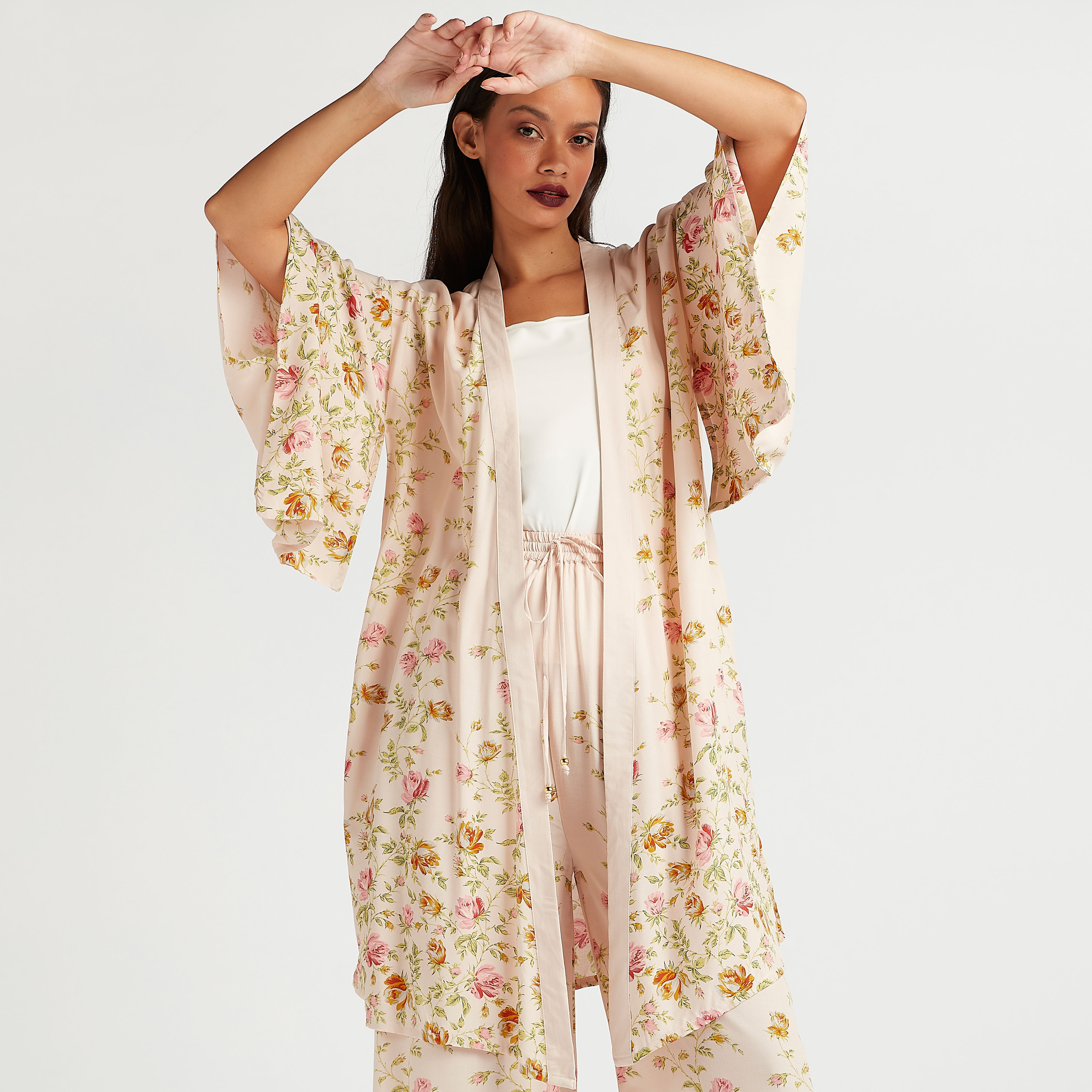 Buy Women s Floral Print Longline Jacket with Pockets Online Centrepoint Oman