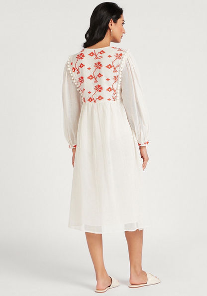 Embroidered Midi A-line Dress with V-neck and Long Sleeves