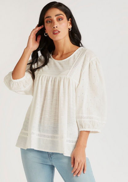 Embroidered Top with Round Neck and 3/4 Sleeves